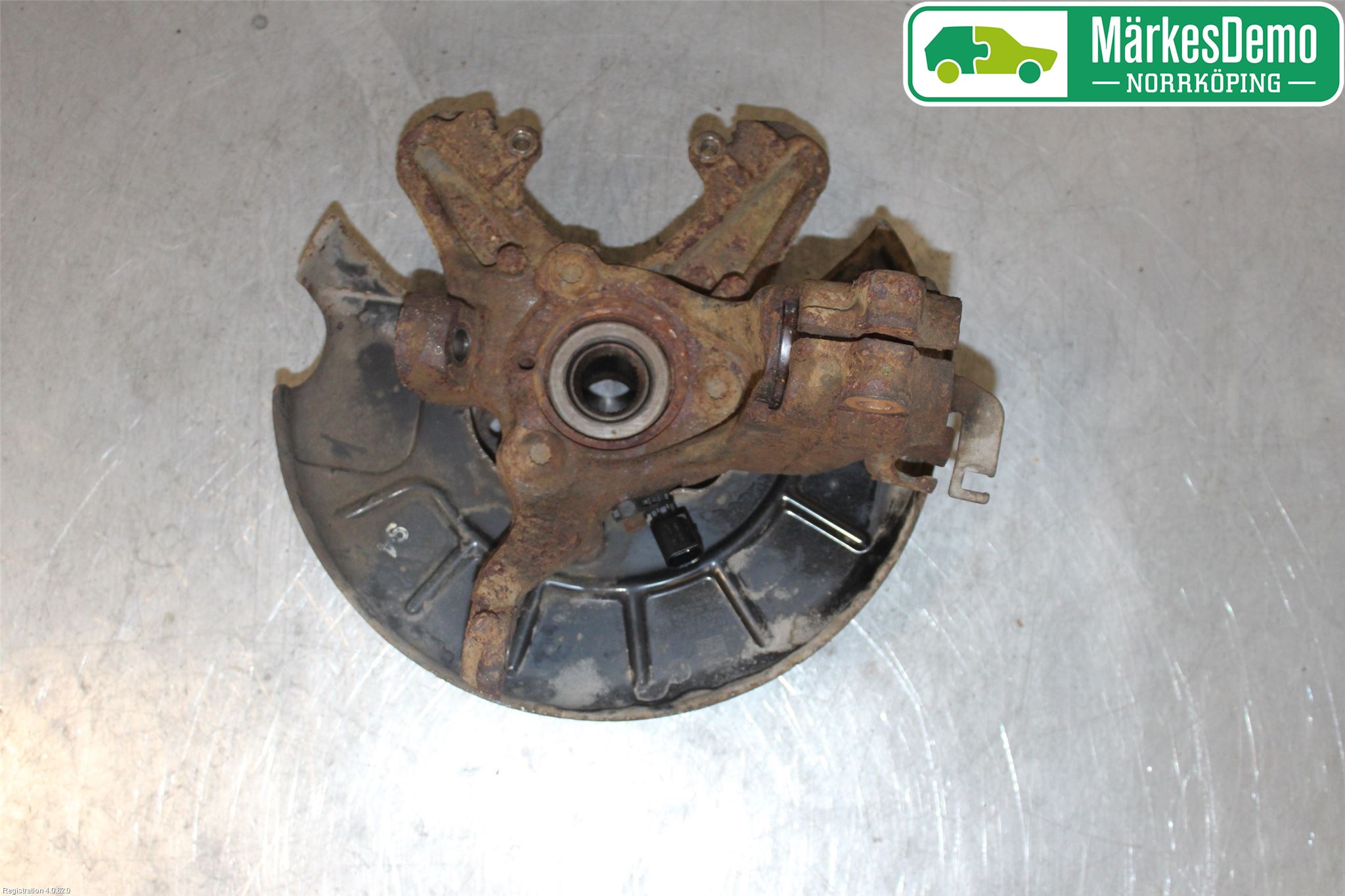 Volkswagen VW GOLF VI 09-13 Styrspindel Lagerhus Hö