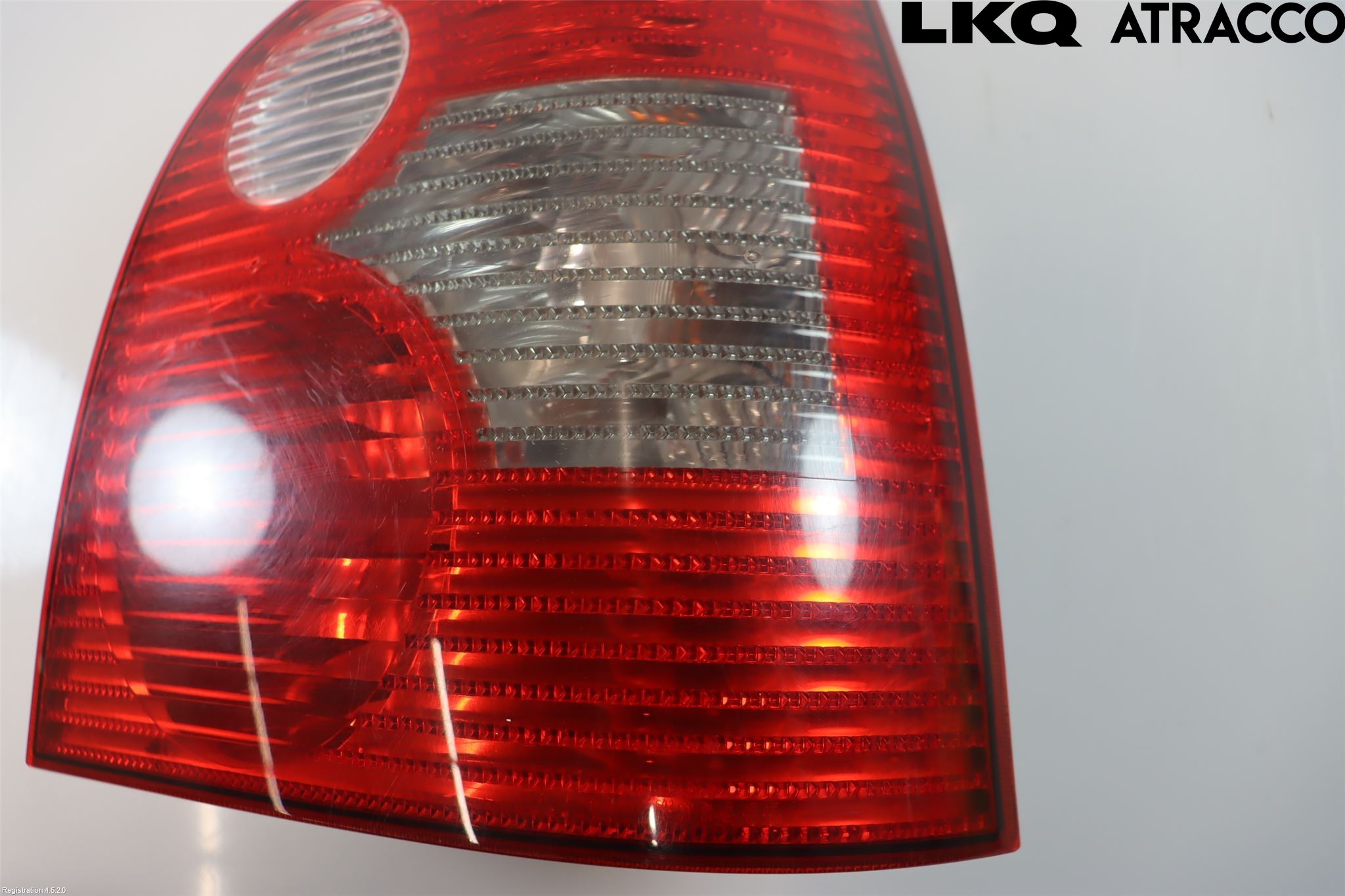 Volkswagen VW POLO 02-05 Bakljus Höger