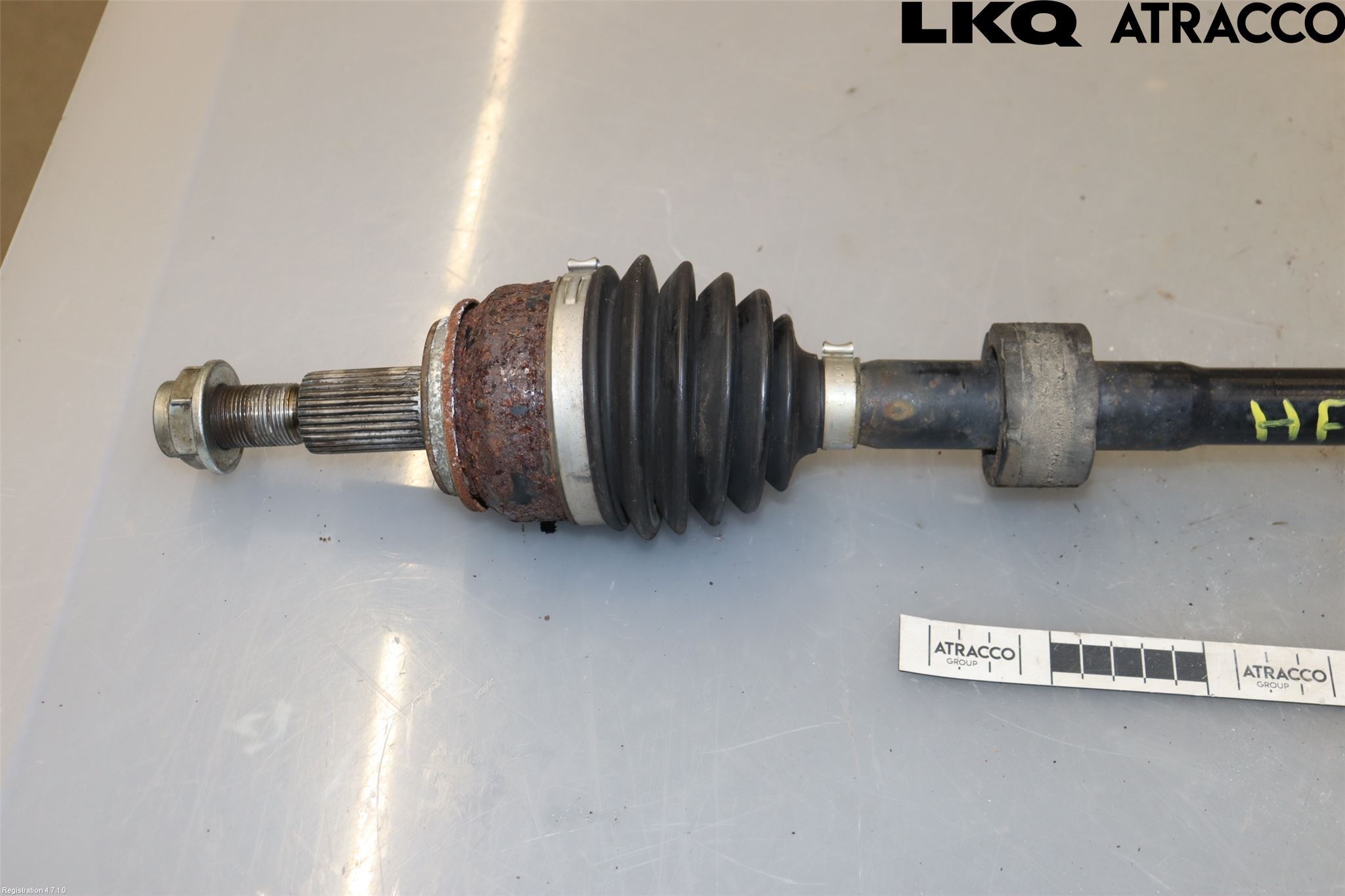 Mazda CX-30 20- Drivaxel Fram Höger