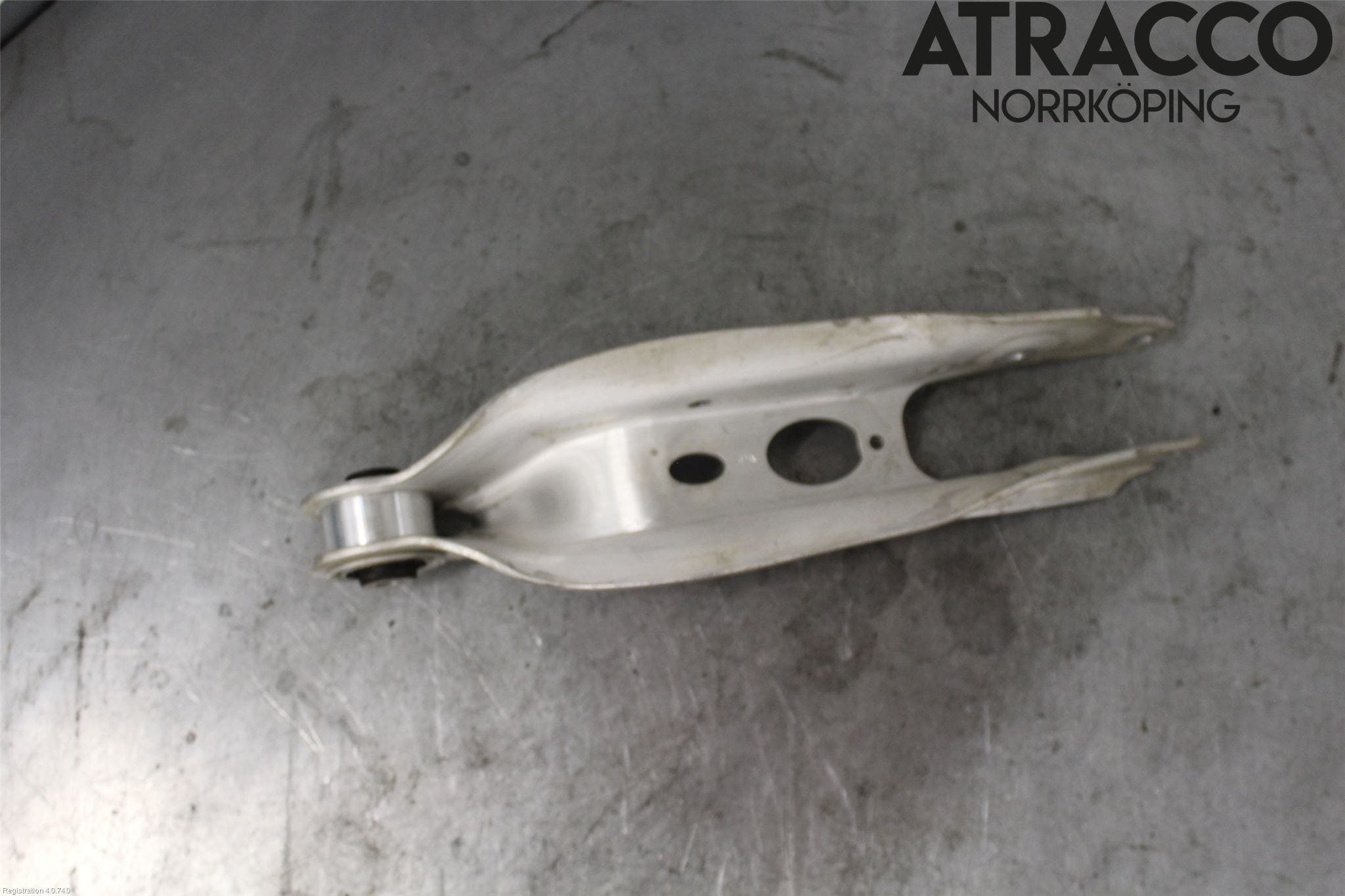 Audi A6 F2/C8 19- Bärarm Bak Höger