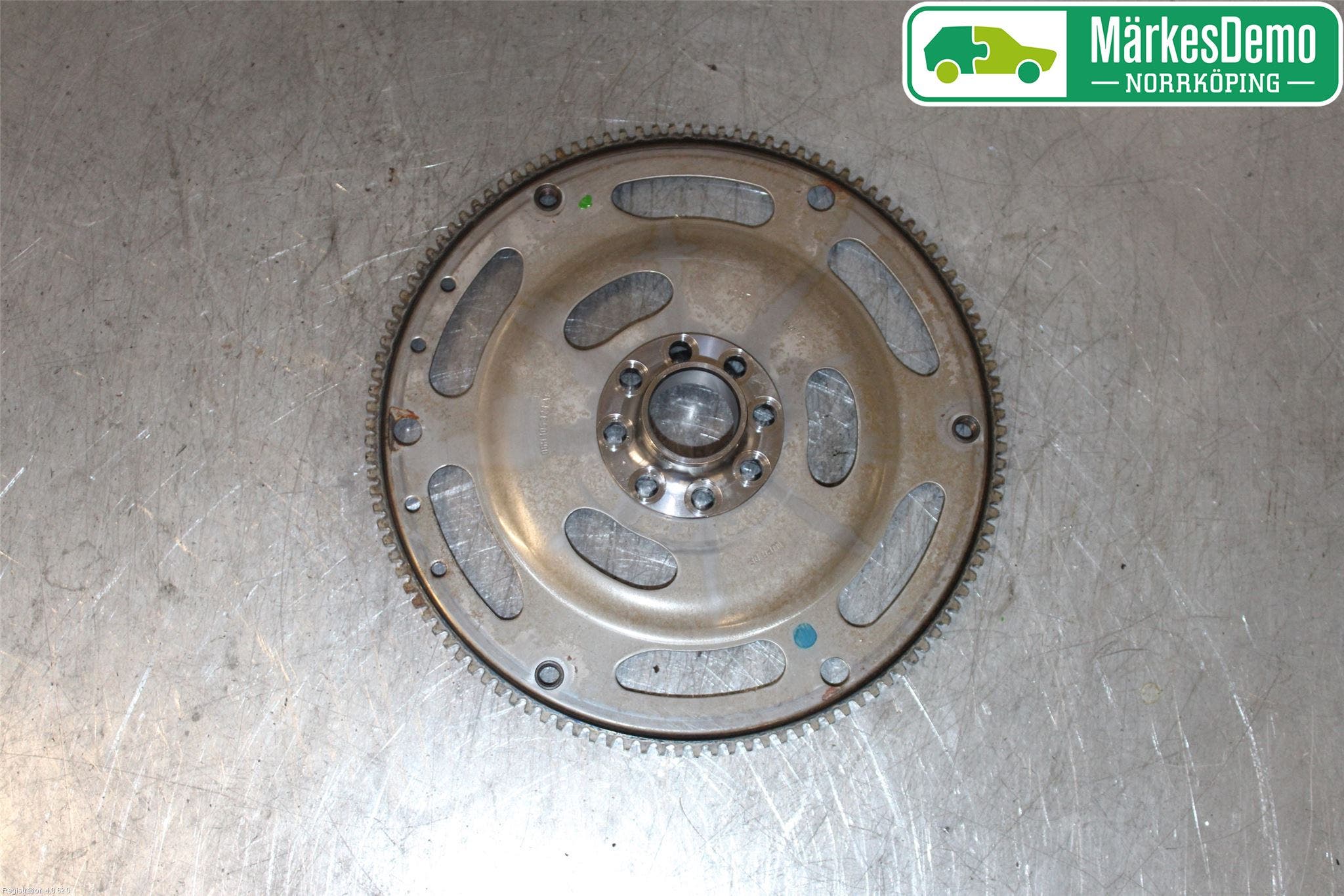 Audi A4/S4 B9 16-19 Svänghjul Aut