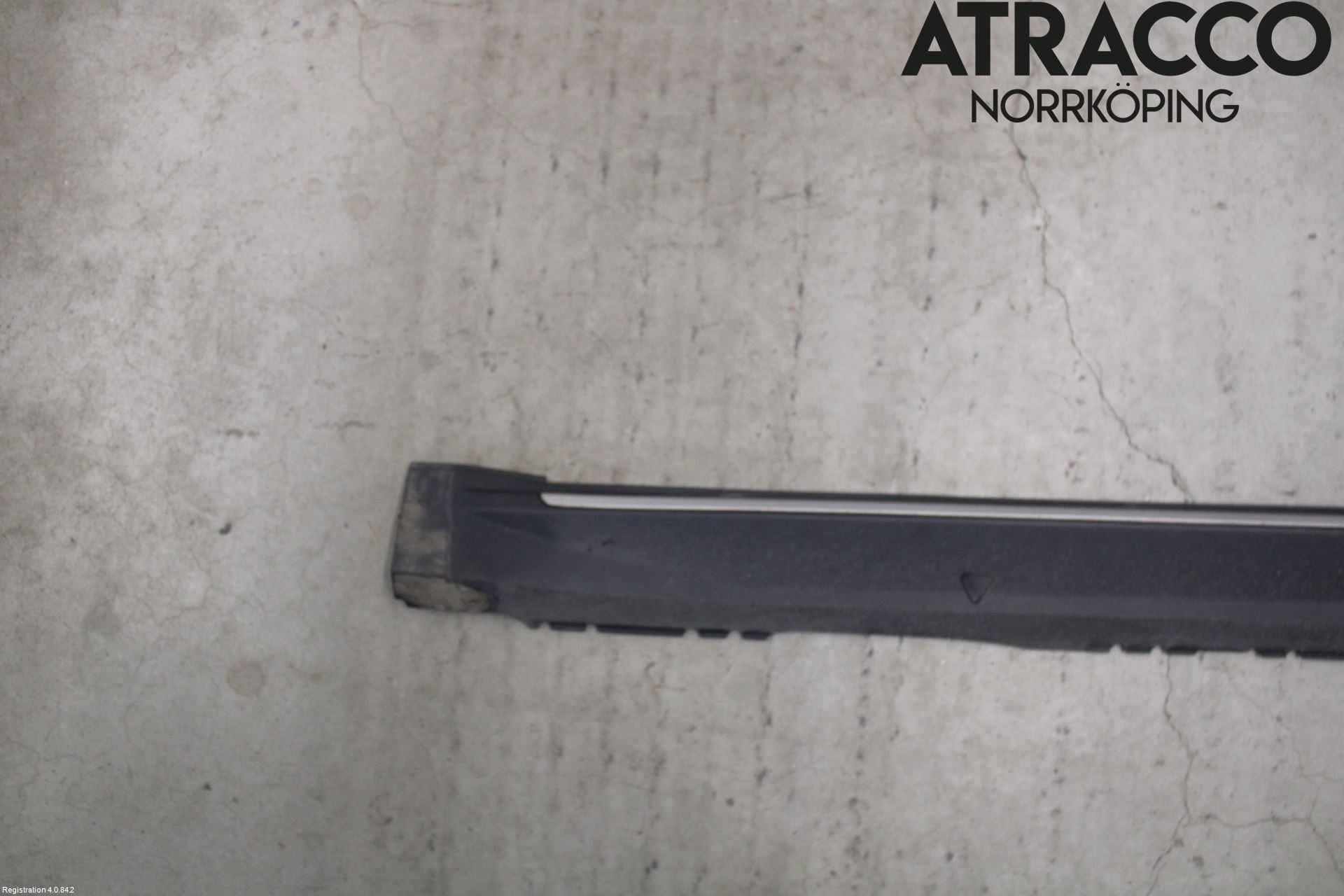 Audi A4/S4 B9 16-19 Sidokjol Vä