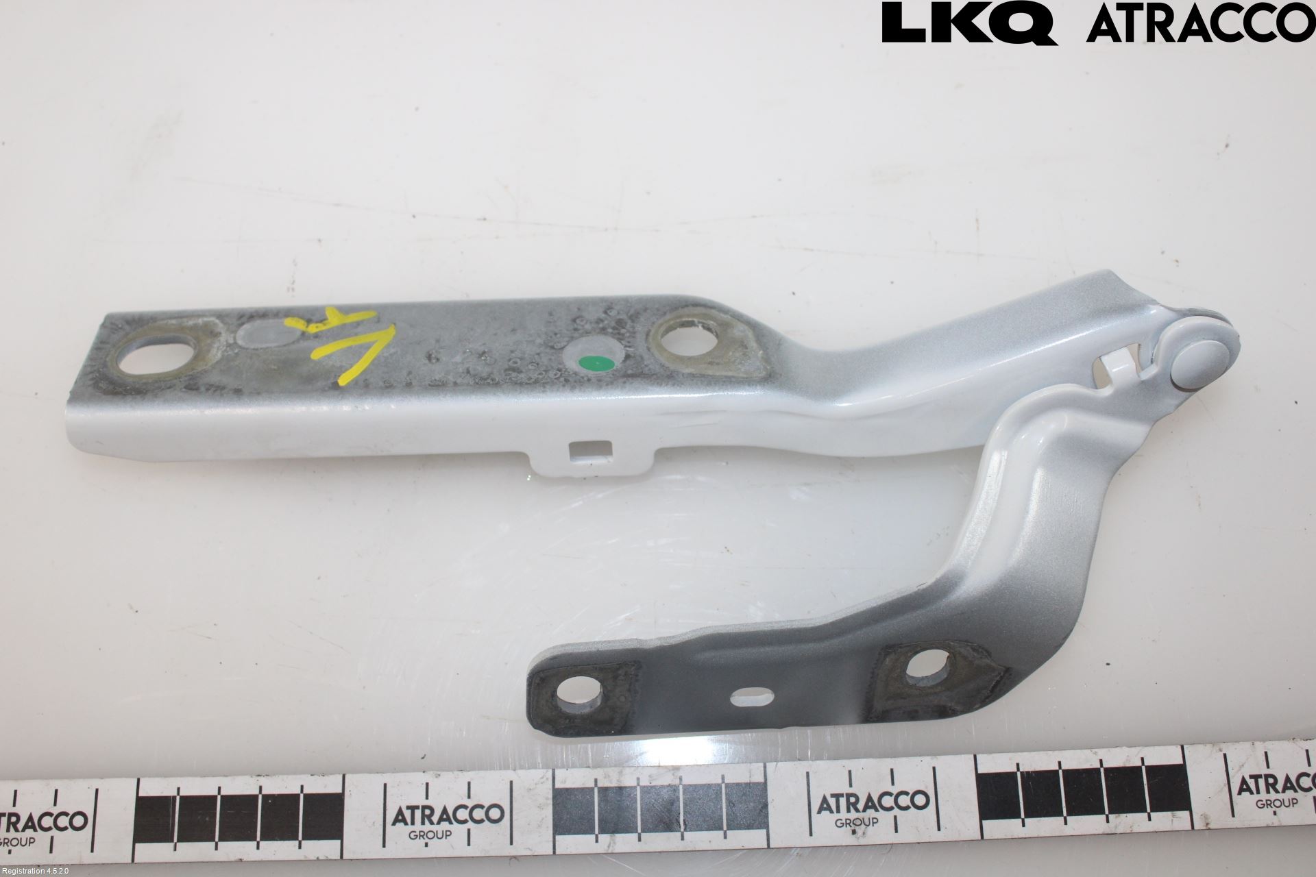 Seat LEON 20- Huvgångjärn