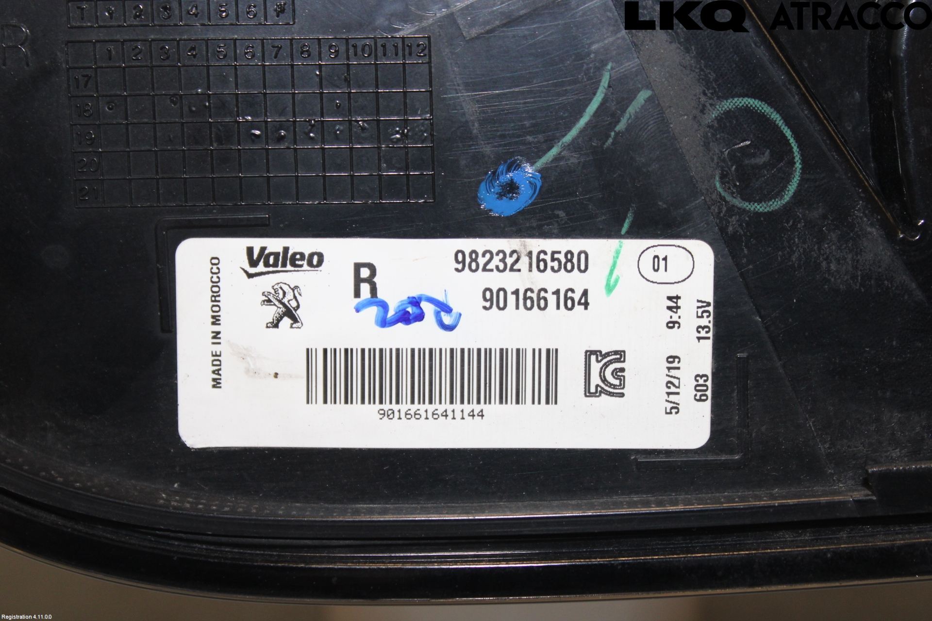 Peugeot 208/E-208 20- Bakljus Höger