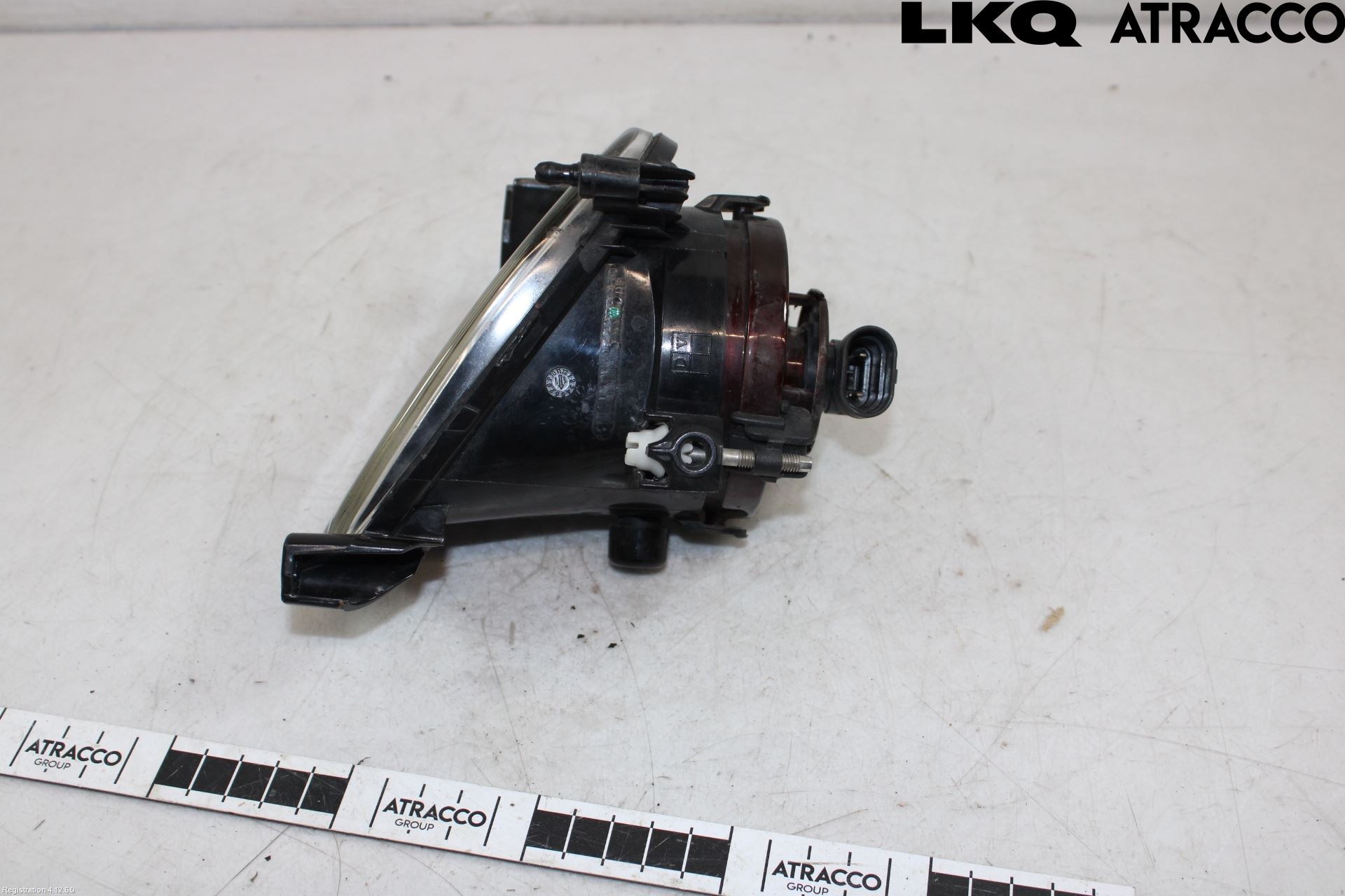 Toyota AVENSIS 03-06 Dimljus-Varselljus Fram