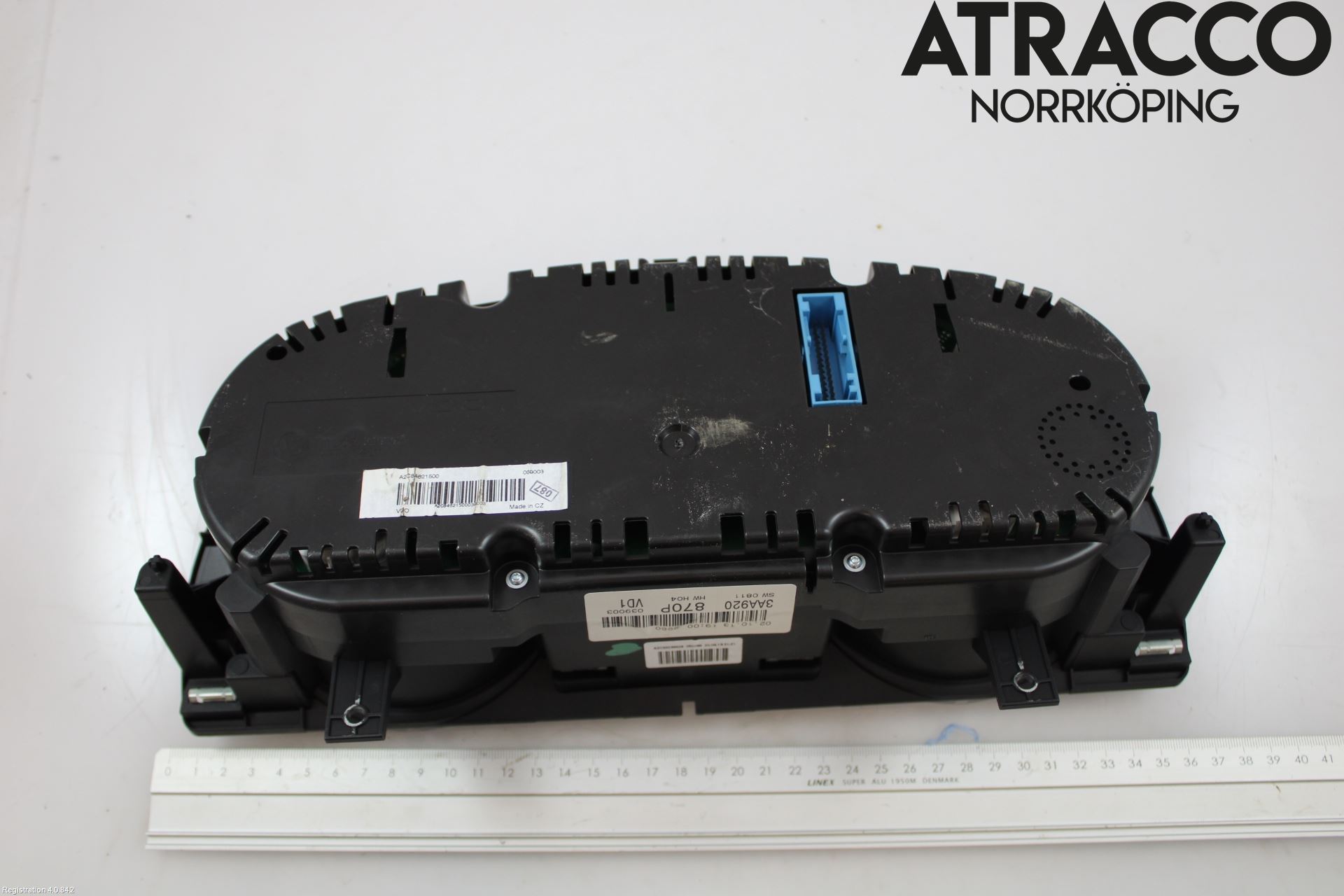 Volkswagen VW PASSAT 11-14 Instrument Komb