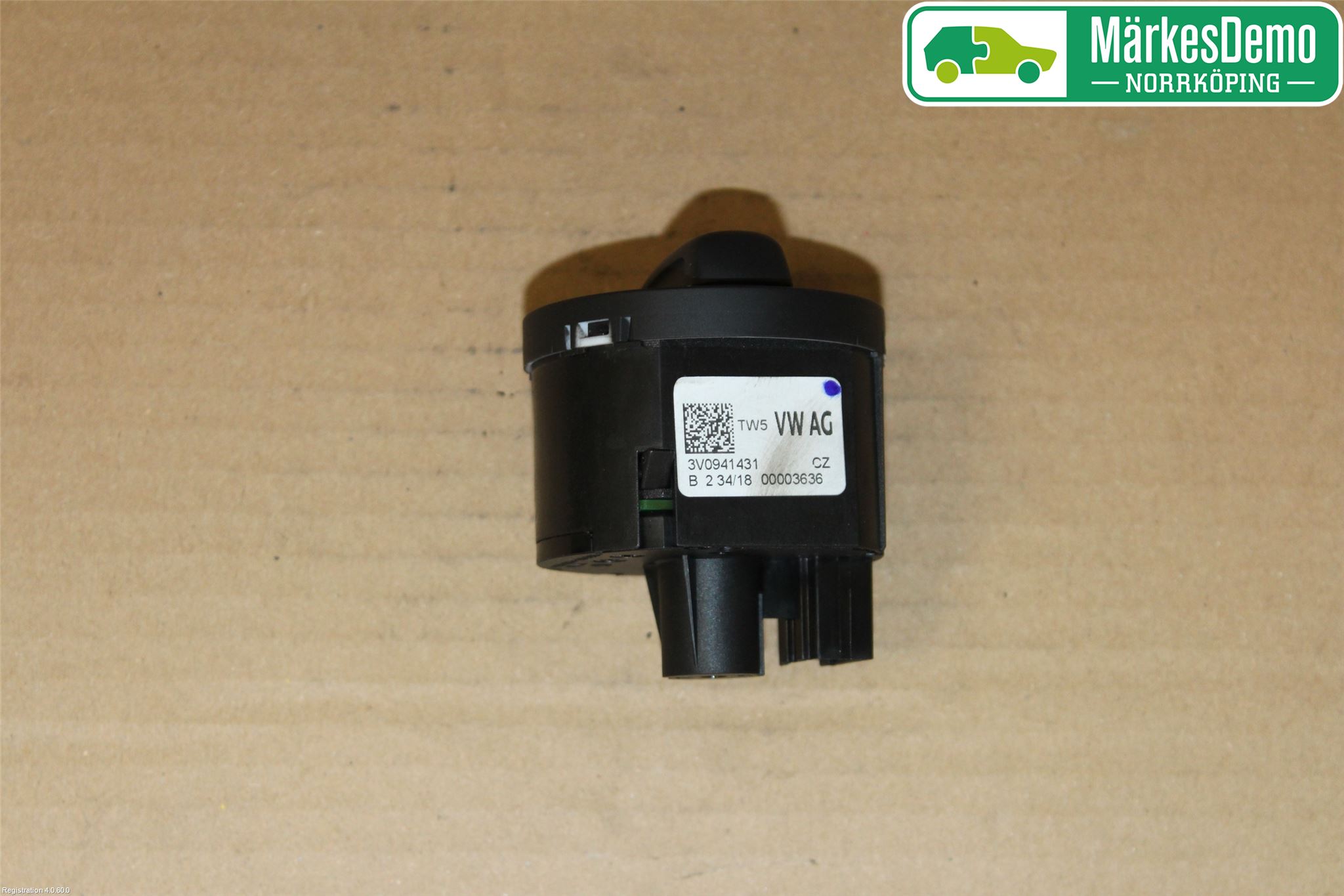 Skoda KAROQ 18- Strömställare Ljus