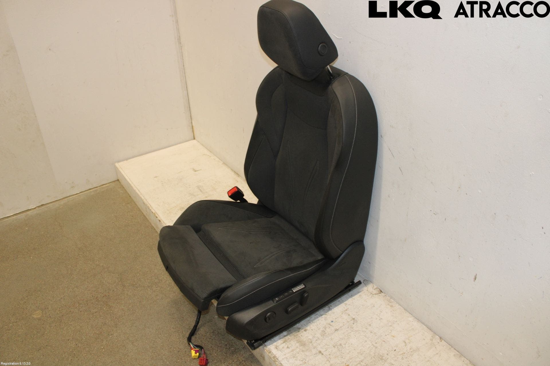 Volkswagen VW ID.7/TOURER 24- Inredning Stol Fram Vä