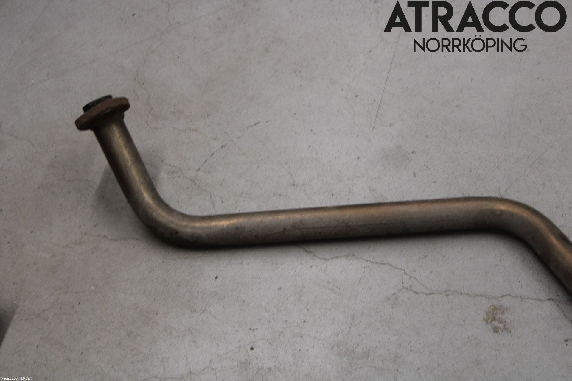 Toyota AYGO 15-21 Avgas Halvsats