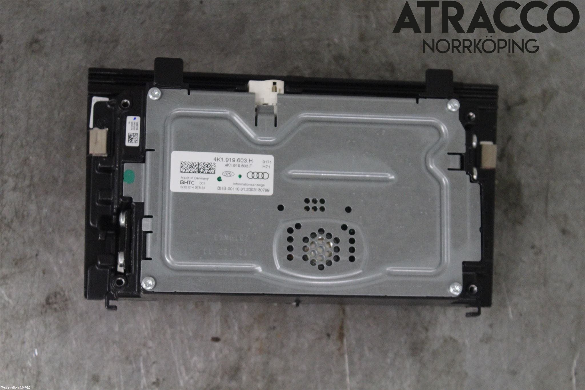 Audi A6 F2/C8 19- Bildskärm