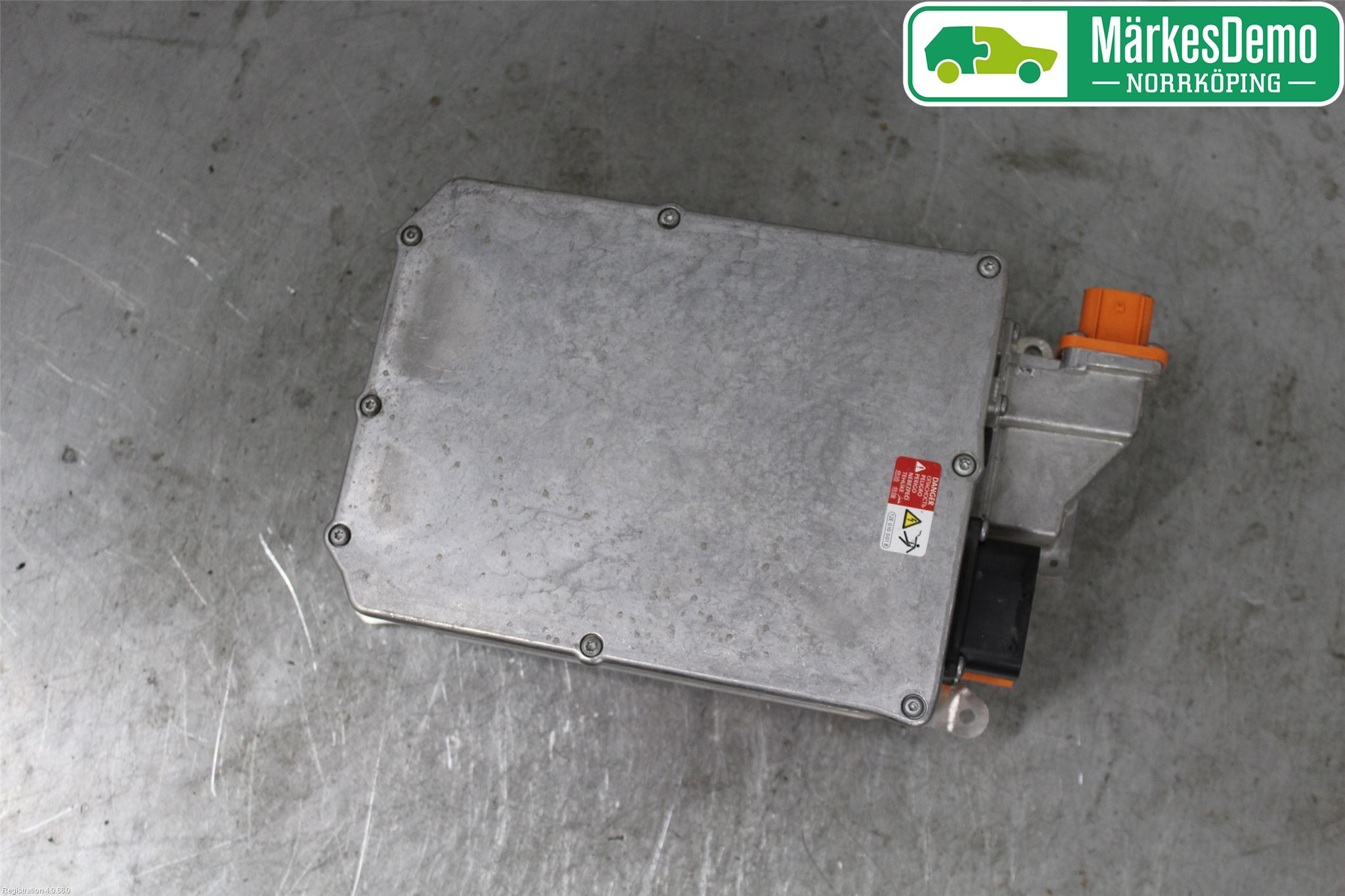 Volkswagen VW PASSAT 20-24 Batteriladdare Högspänning