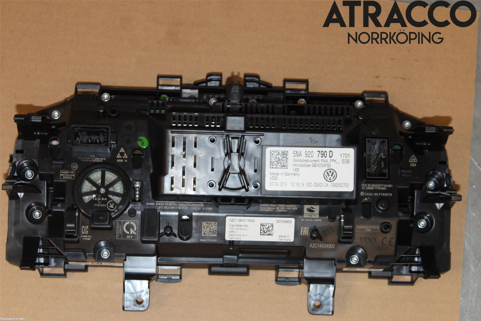Volkswagen VW TIGUAN 16-24 Instrument Komb