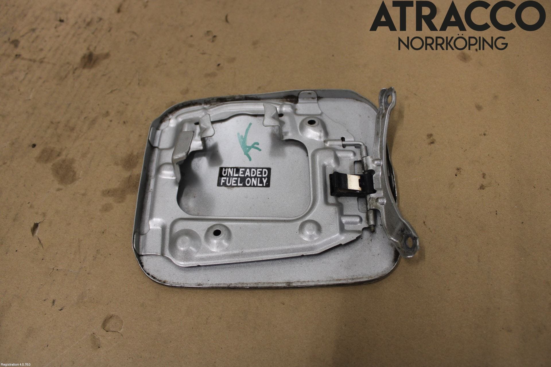 Toyota PRIUS NWH20 04-08 Tanklucka