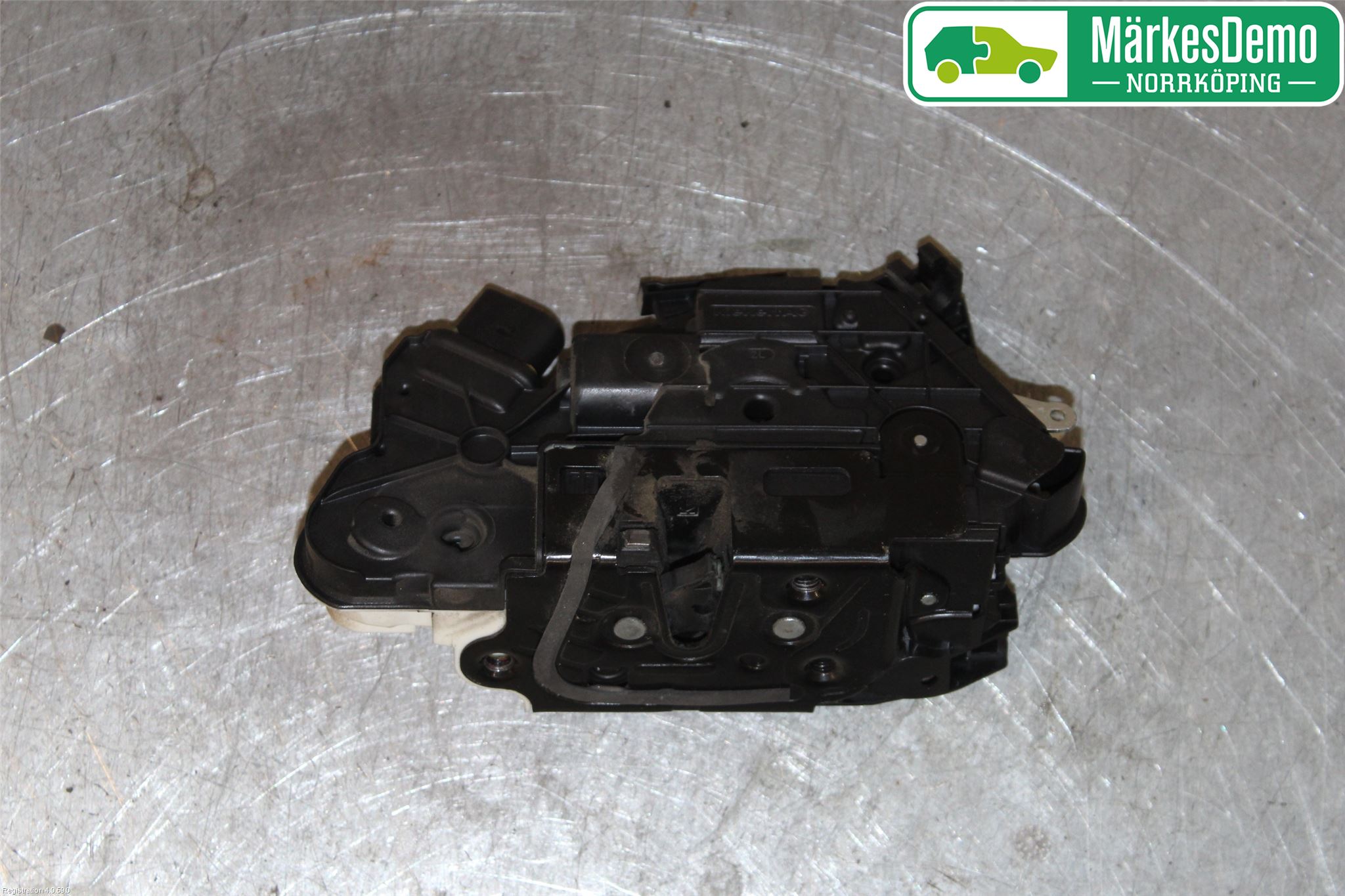 Volkswagen VW UP! / E-UP! Låskista-Dörrlås