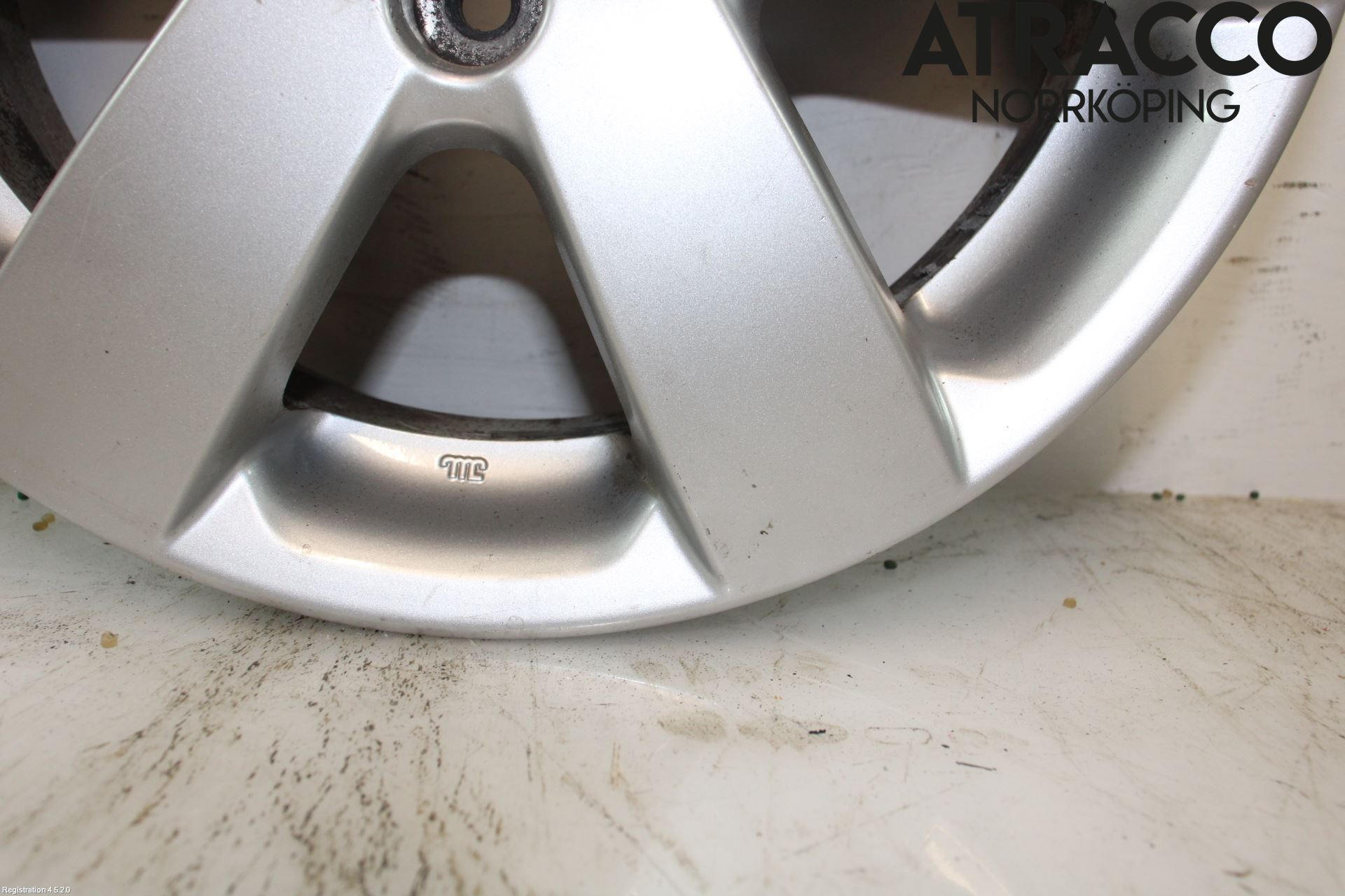 Suzuki SWIFT 05-10 Fälg Aluminium