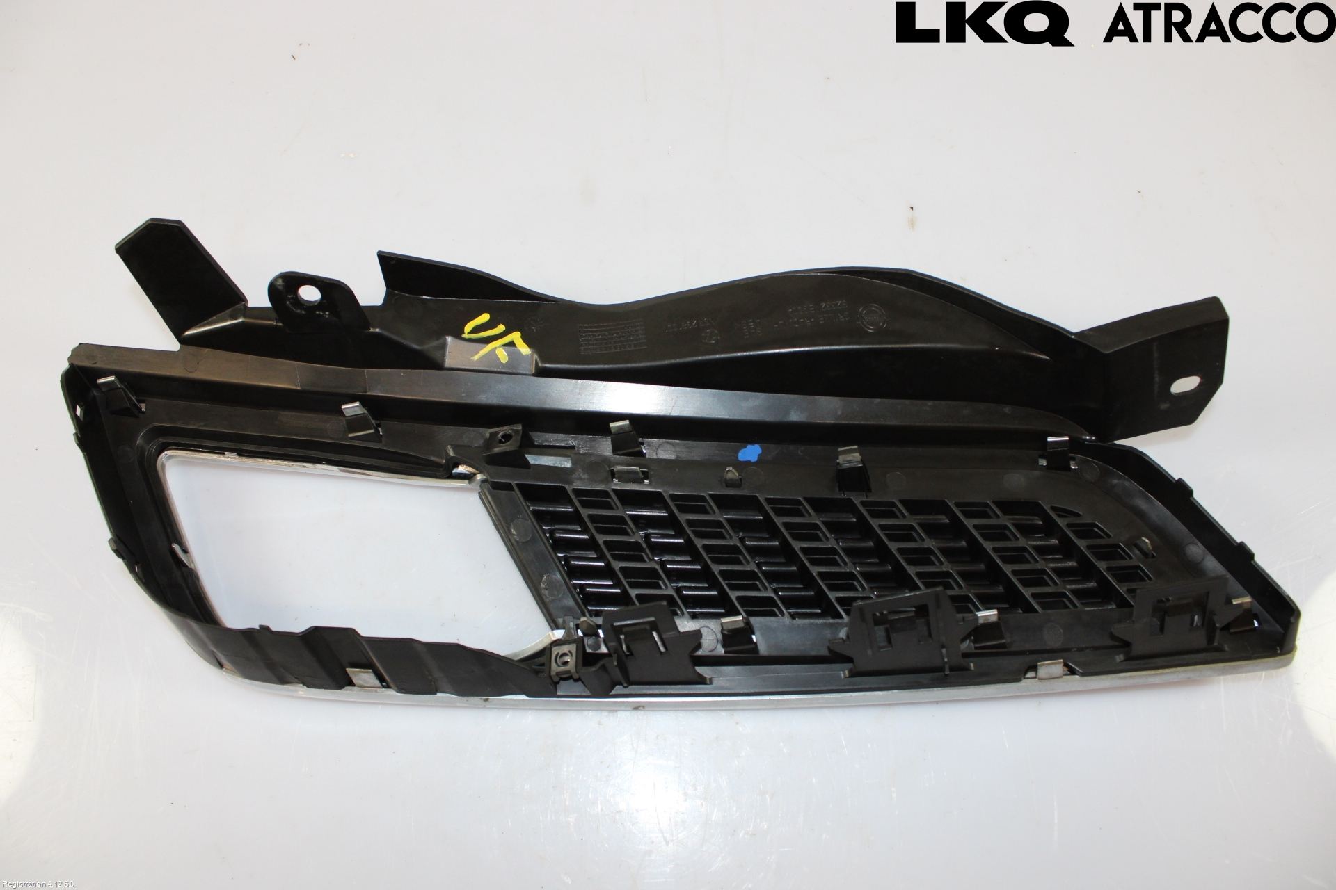 Nissan MICRA 08-10 Grilldel Vänster