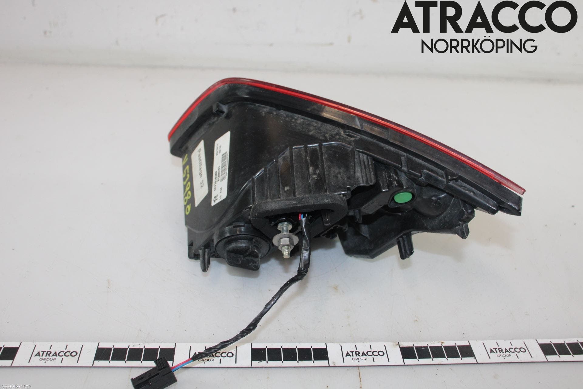 Peugeot 308 14-21 Bakljus Lucka Vä