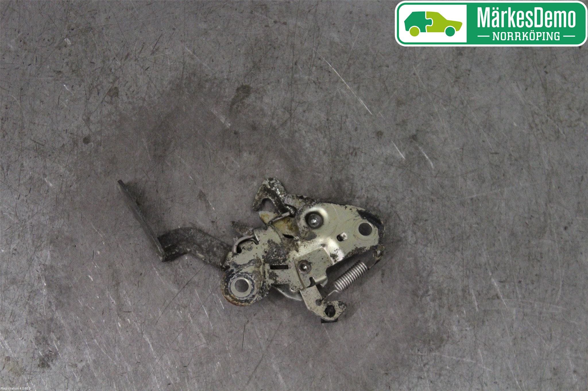 Peugeot 308 08-13 Huvlås