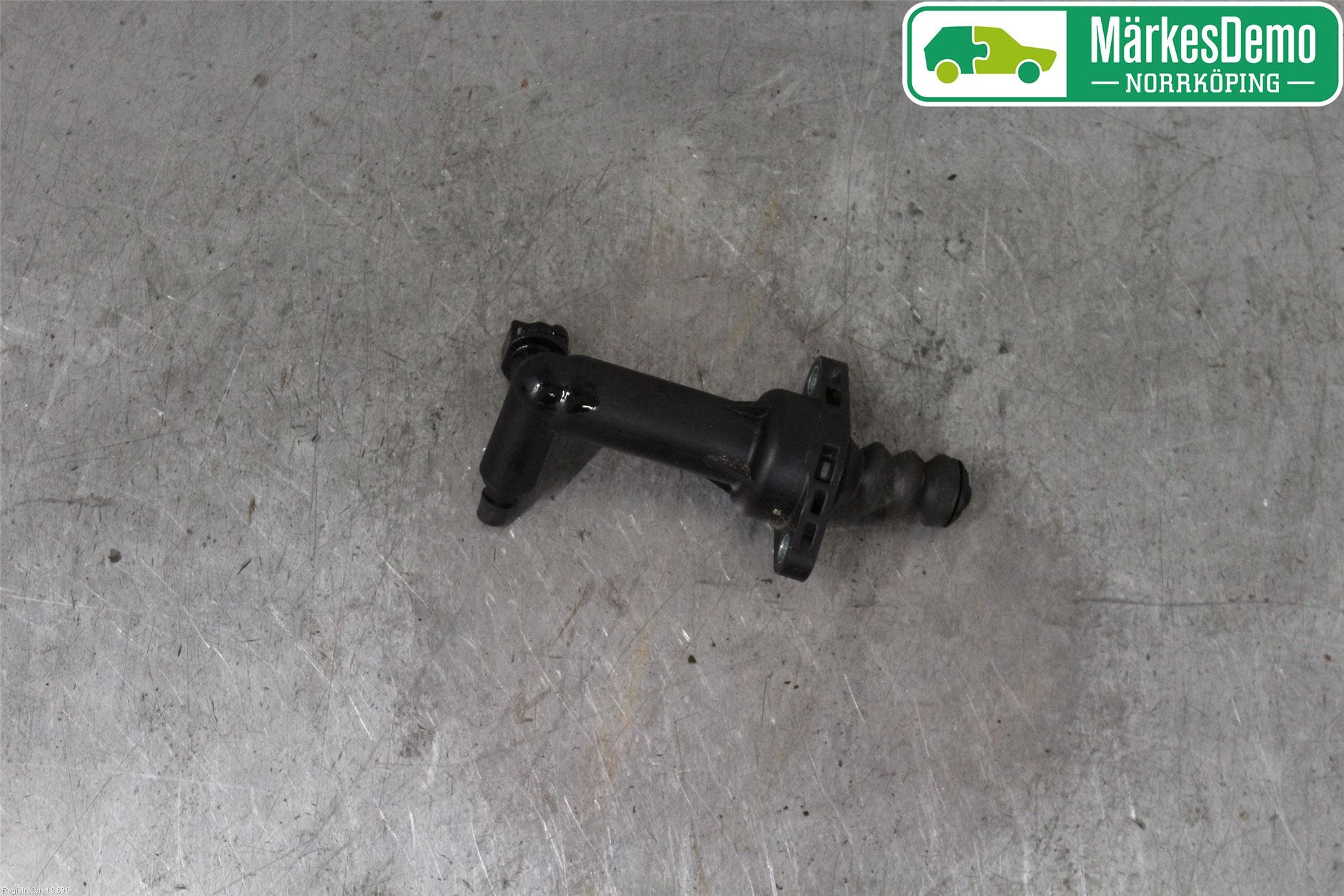 Volkswagen VW GOLF / E-GOLF VII 13-20 Kopplingscylinder Slav