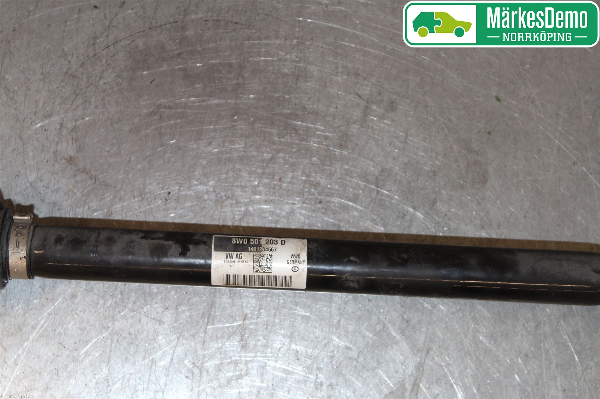 Audi A4/S4 B9 16-19 Drivaxel Bak Vänster