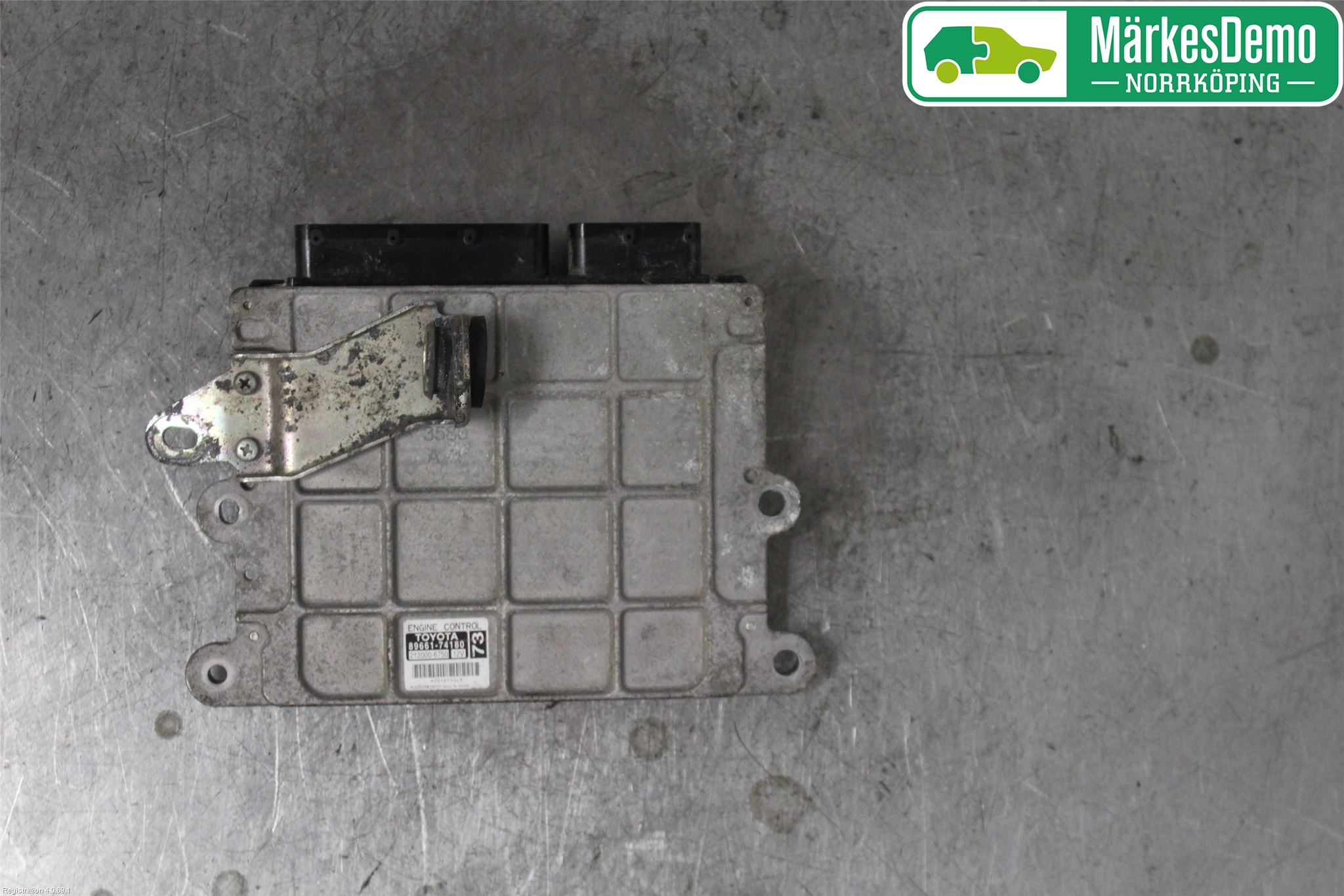 Toyota iQ Styrenhet Insprut Bensin