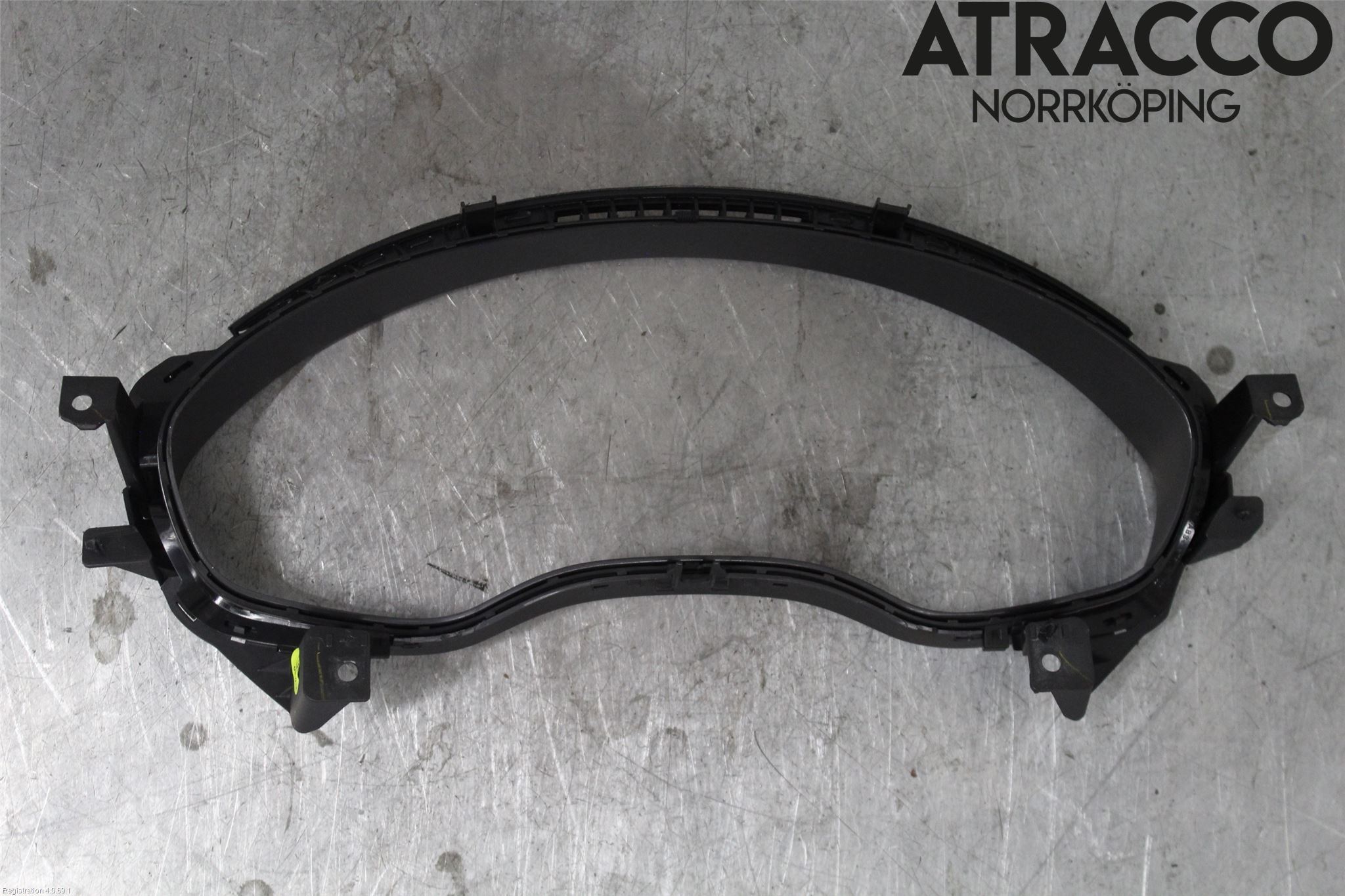 Audi A6 ALLROAD 12-18 Instrument-Radio Sarg
