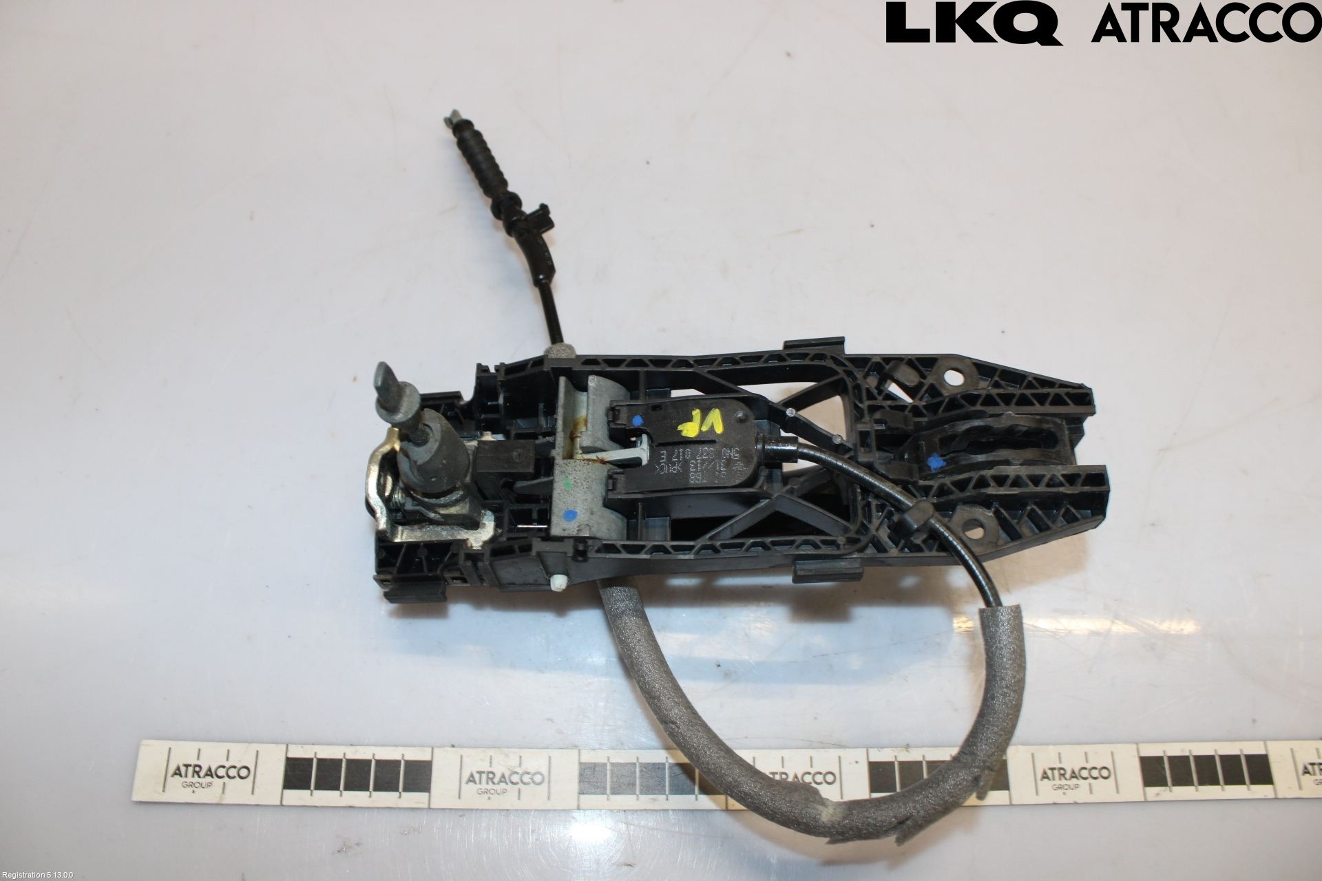 Volkswagen VW AMAROK 2H 10-22 Dörrhandtag Yttre Vä