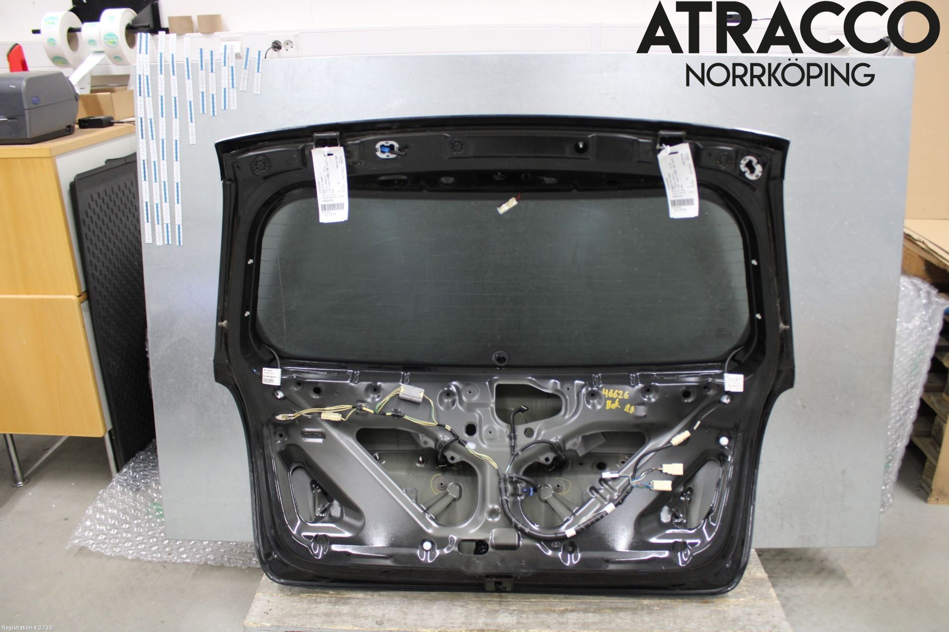 Toyota AVENSIS 03-06 Baklucka Kombi