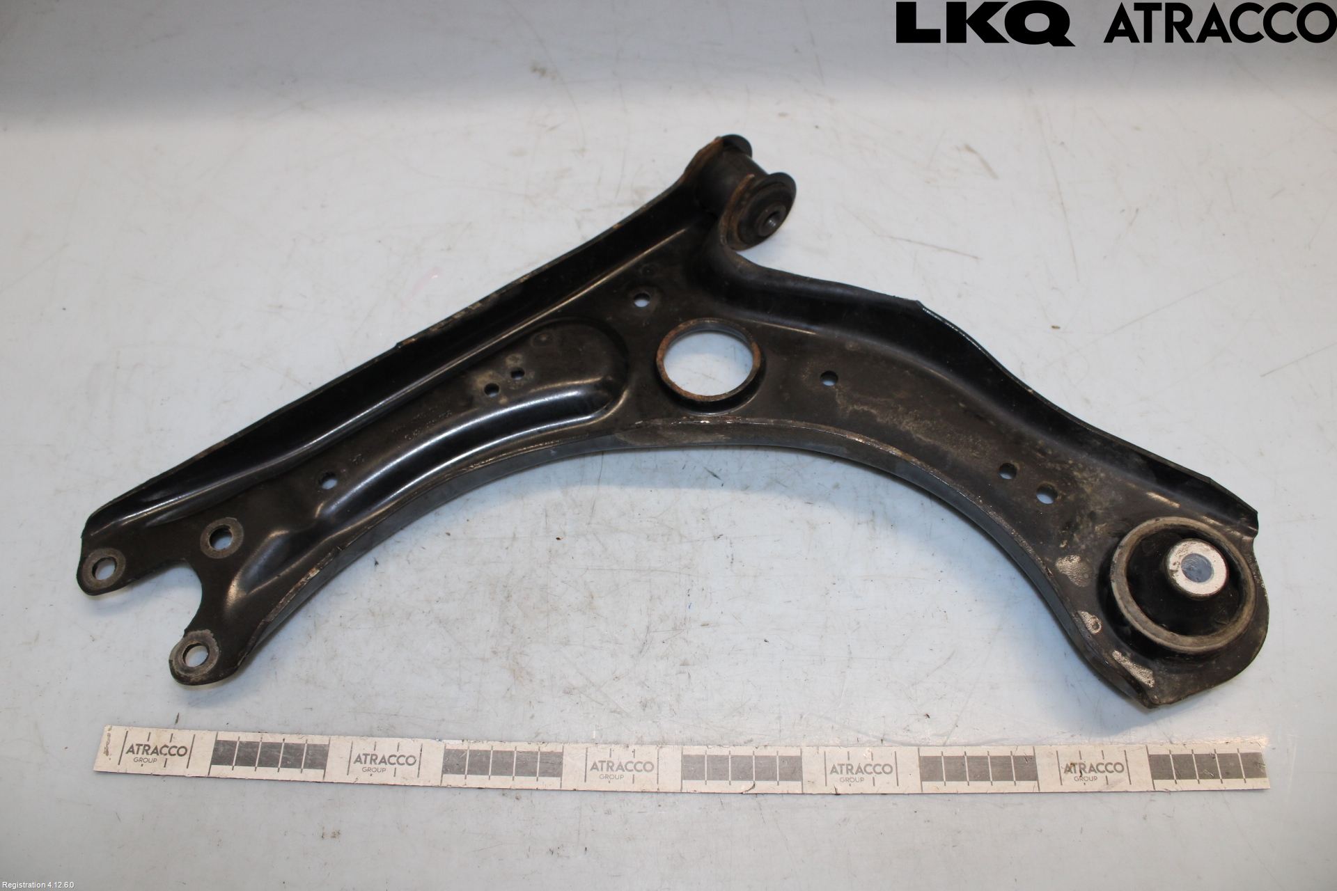 Skoda FABIA 22- Bärarm Fram Undre Hö