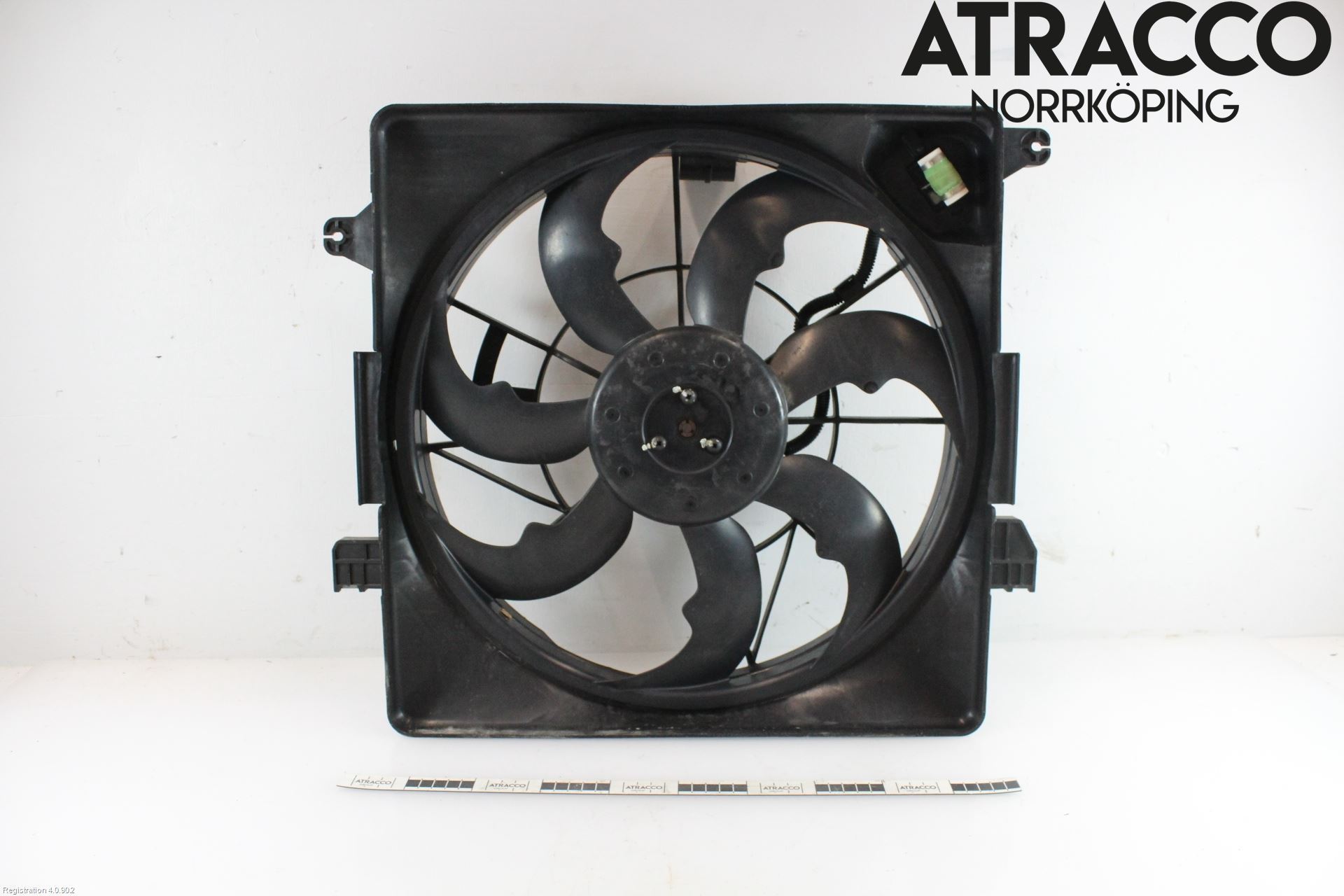 Hyundai i40 08-15 Kylfläkt El