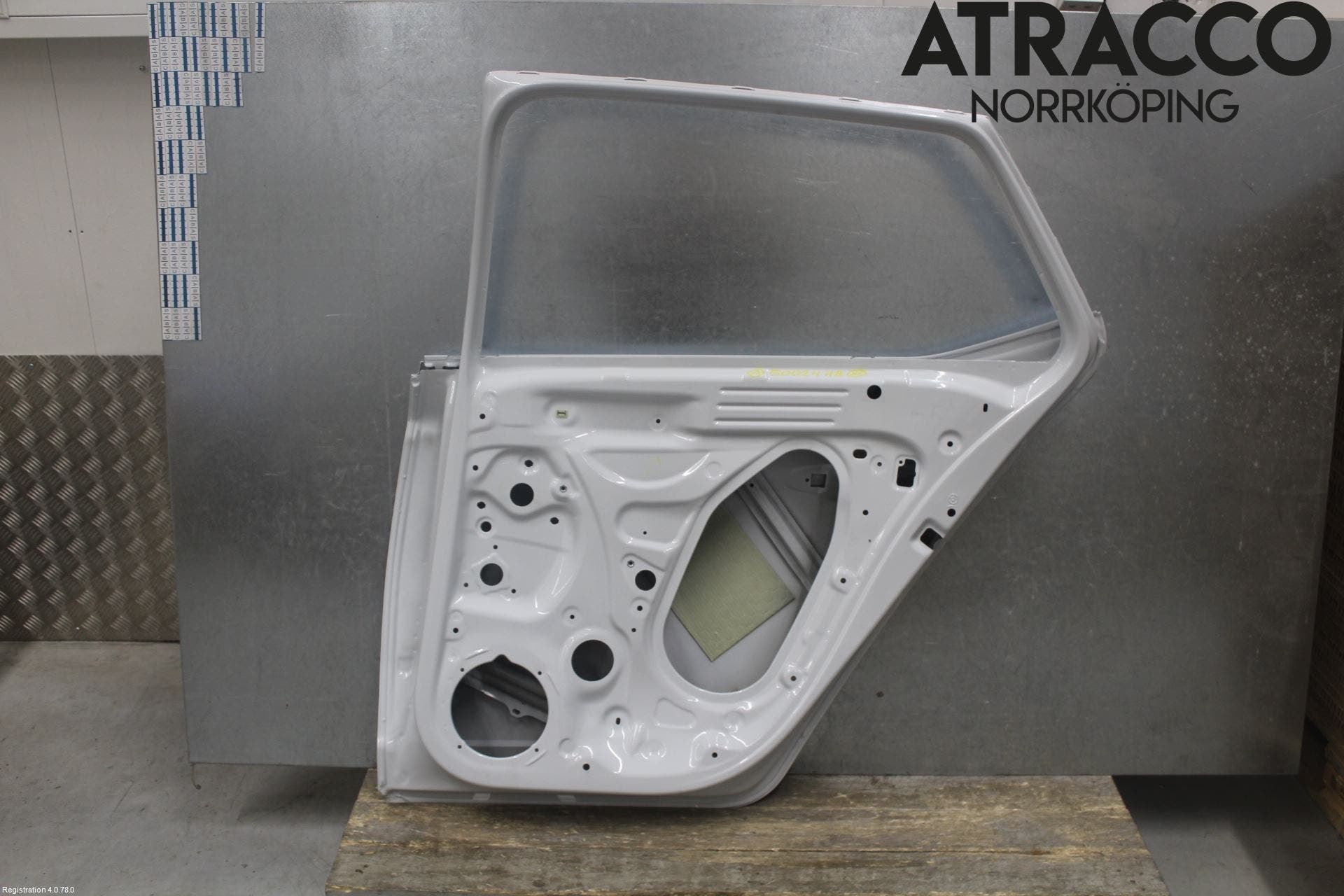 Skoda FABIA 15-21 Dörr Bak Höger