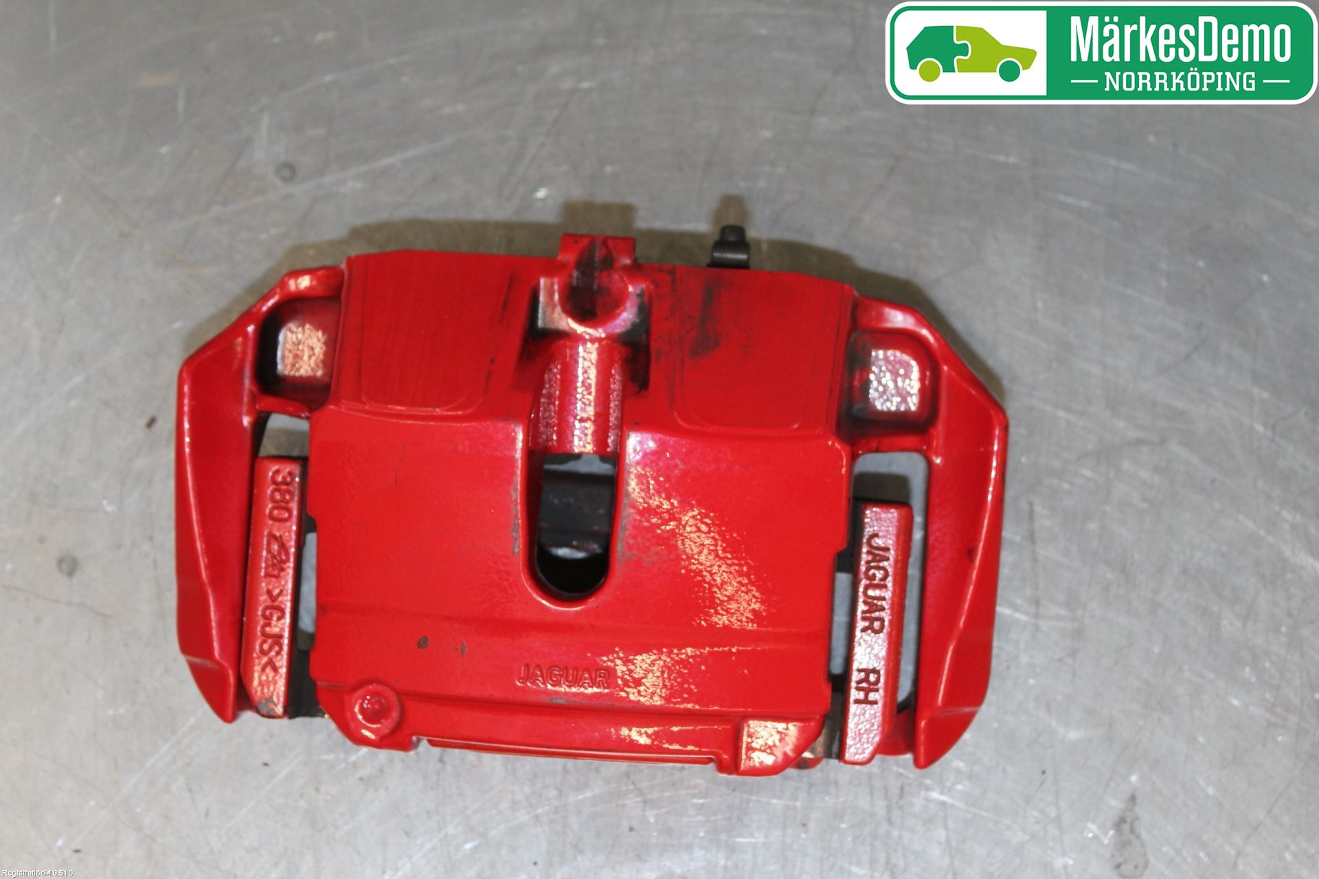 Jaguar F-TYPE Bromsok Fram Höger