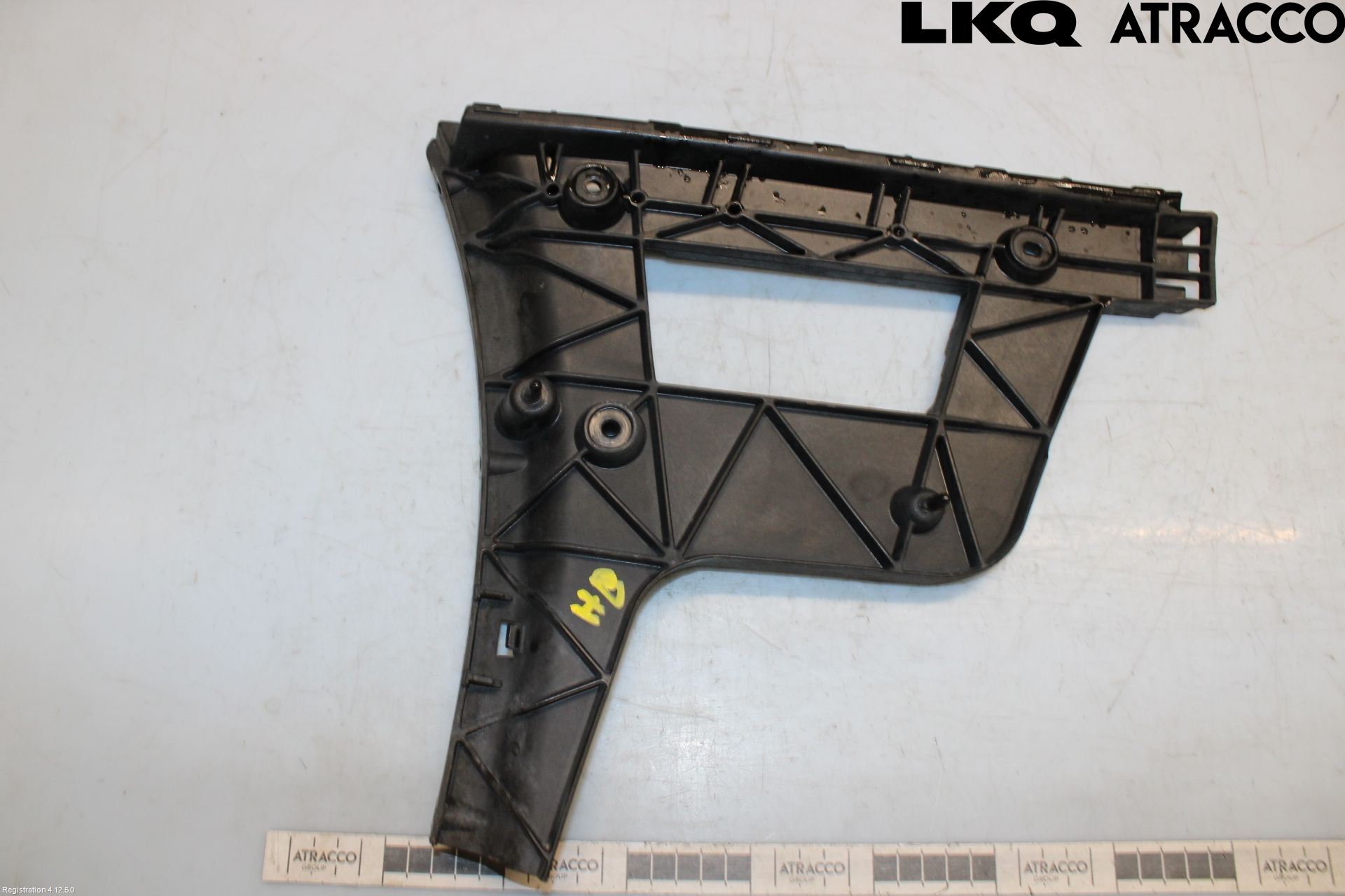 Audi A4 ALLROAD 09-16 Stötfångarfäste Bak Hö