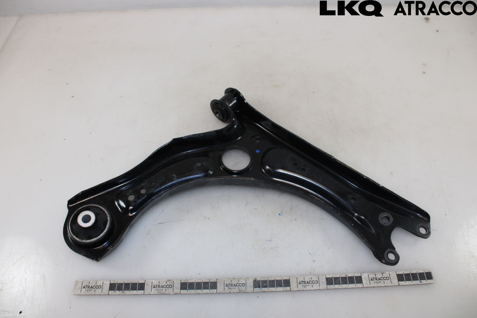 Skoda FABIA 22- Bärarm Fram Undre Vä