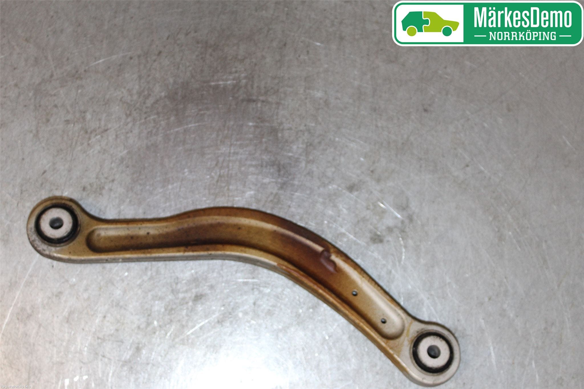 Mercedes-Benz MB C-KLASS (W204) 07-15 Bärarm Bak Övre Vänster