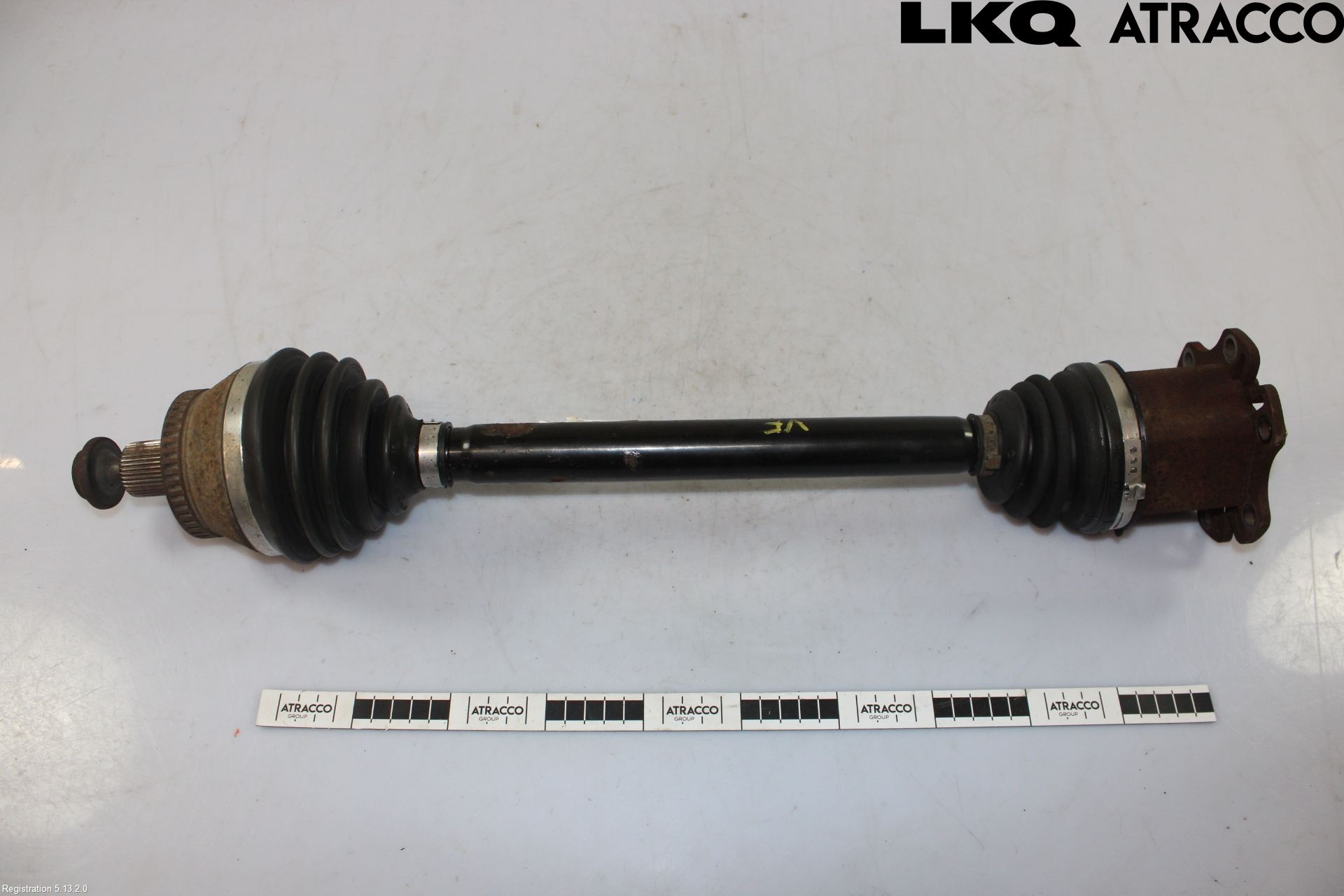 Audi A4/S4 05-07 Drivaxel Fram Vänster