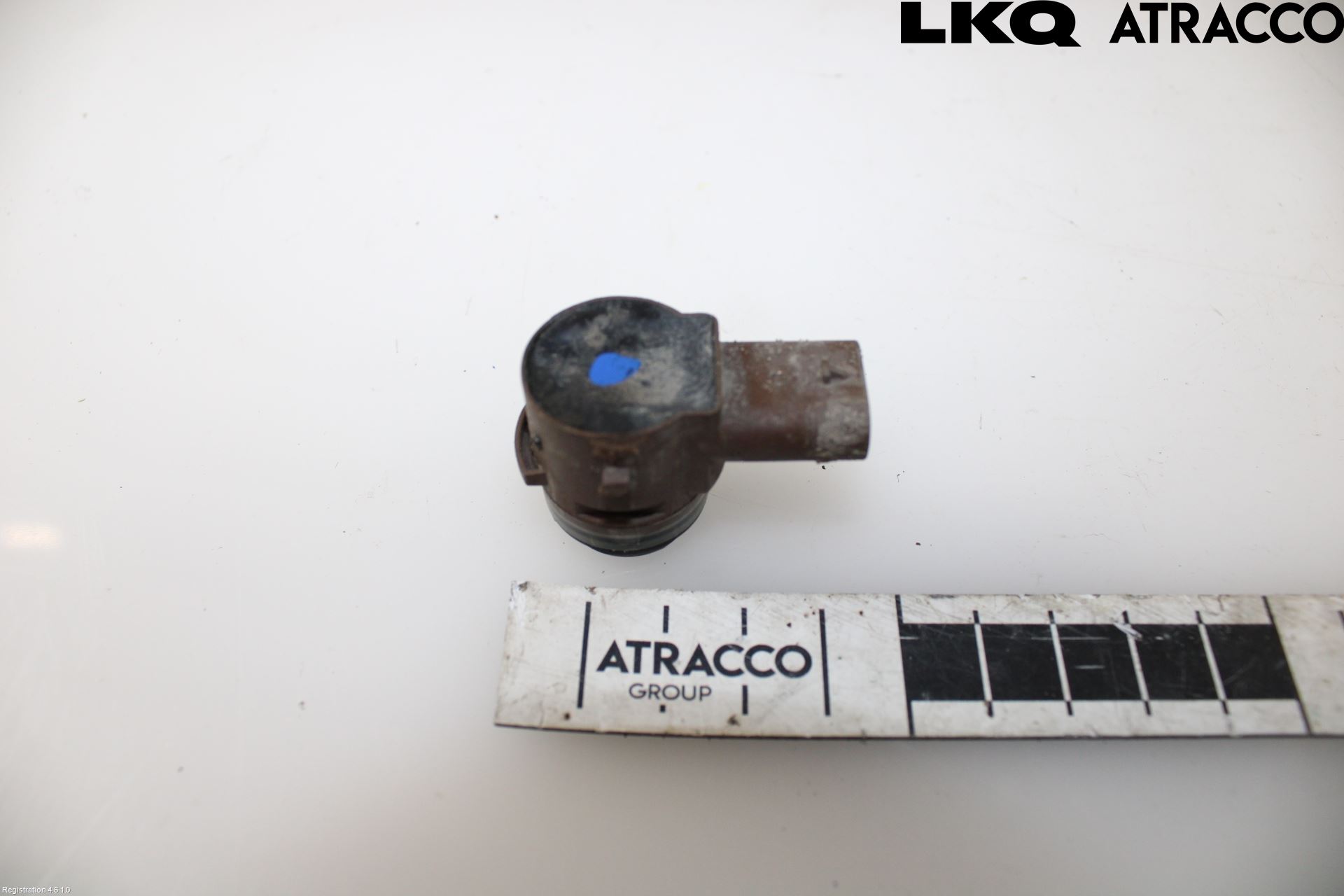 Skoda SUPERB 16-24 Parkeringshjälp Frontsensor