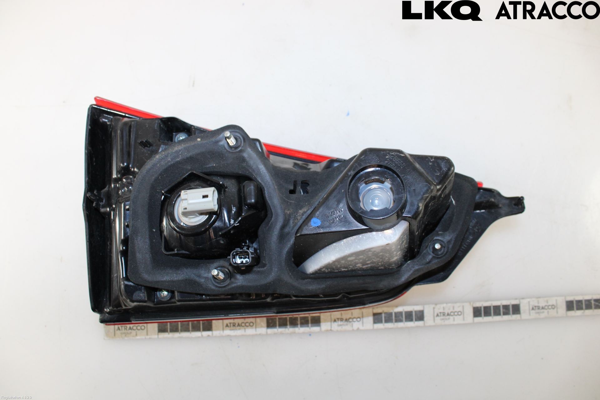 Nissan QASHQAI 14-17 Bakljus Lucka Hö