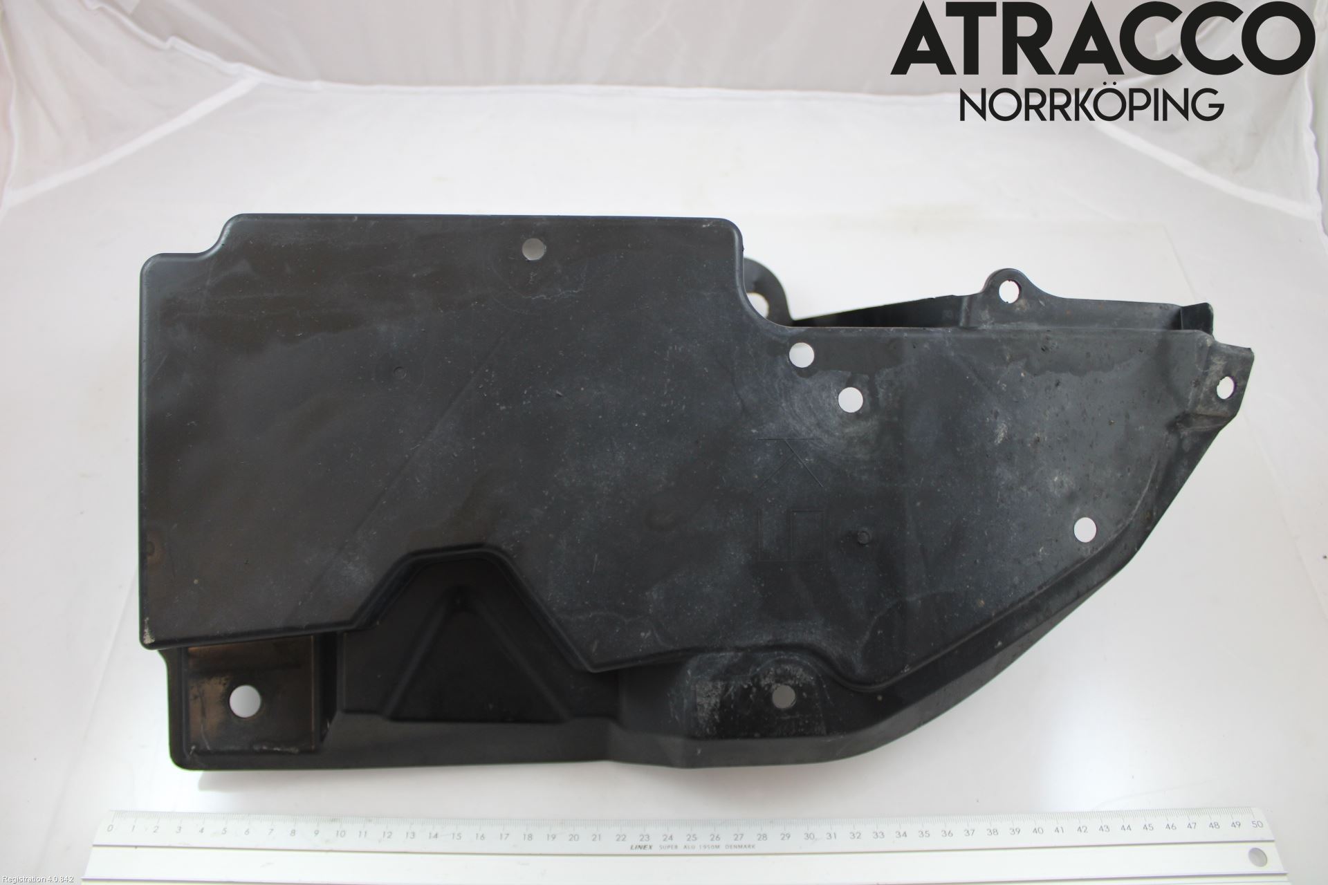 Toyota C-HR 16-23 Hasplåt Plåt-Plast