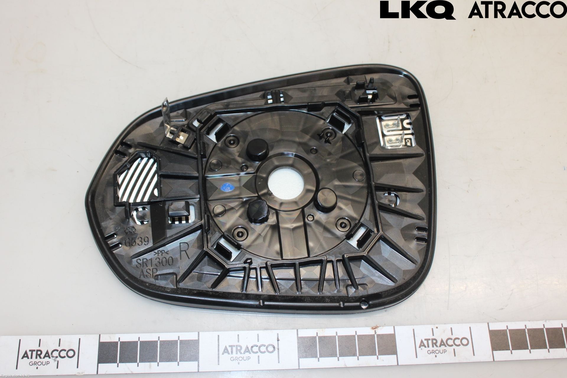 Lexus NX 340h/450h+ 21- Spegelglas Hö