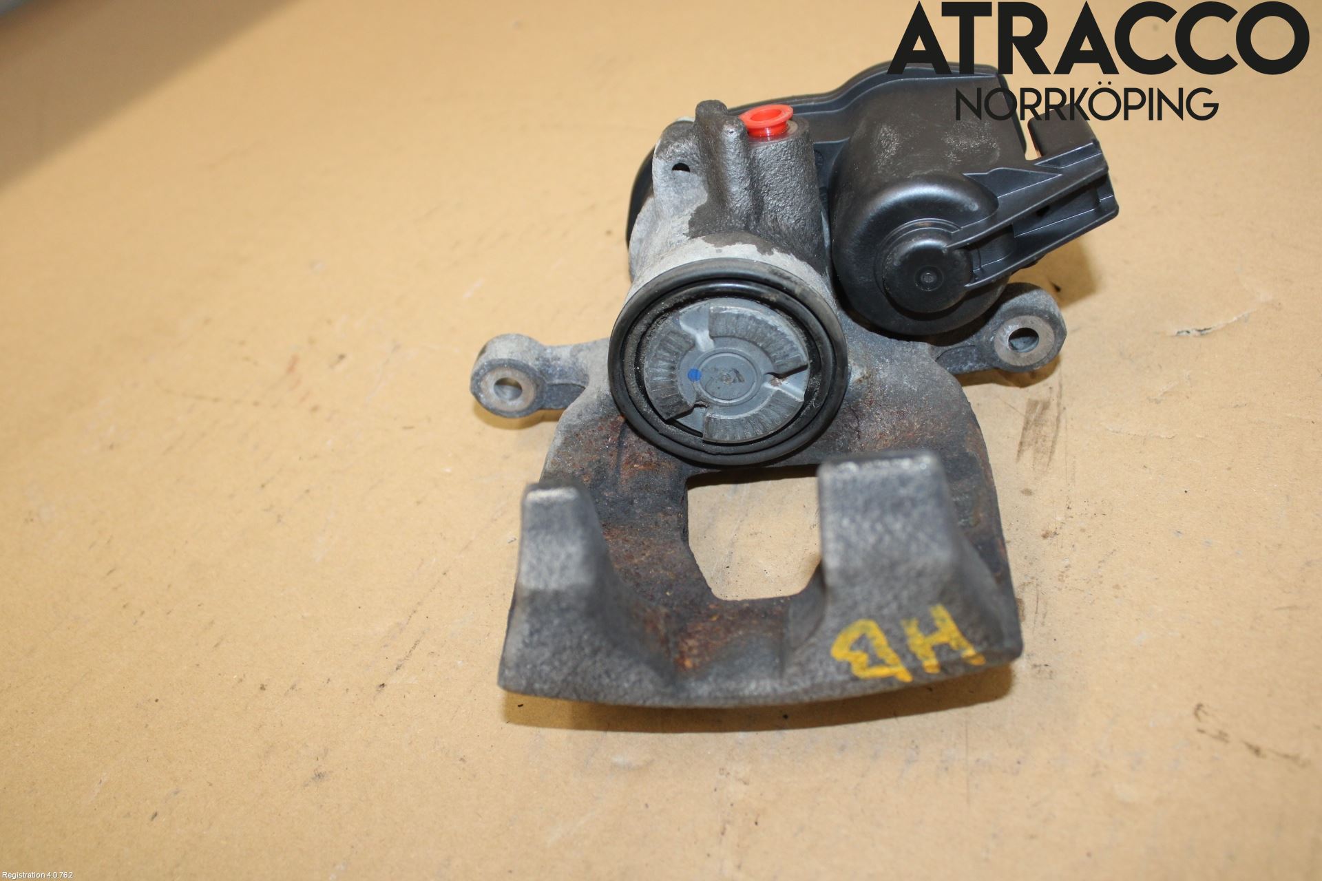 Audi A6 F2/C8 19- Bromsok Bak Höger