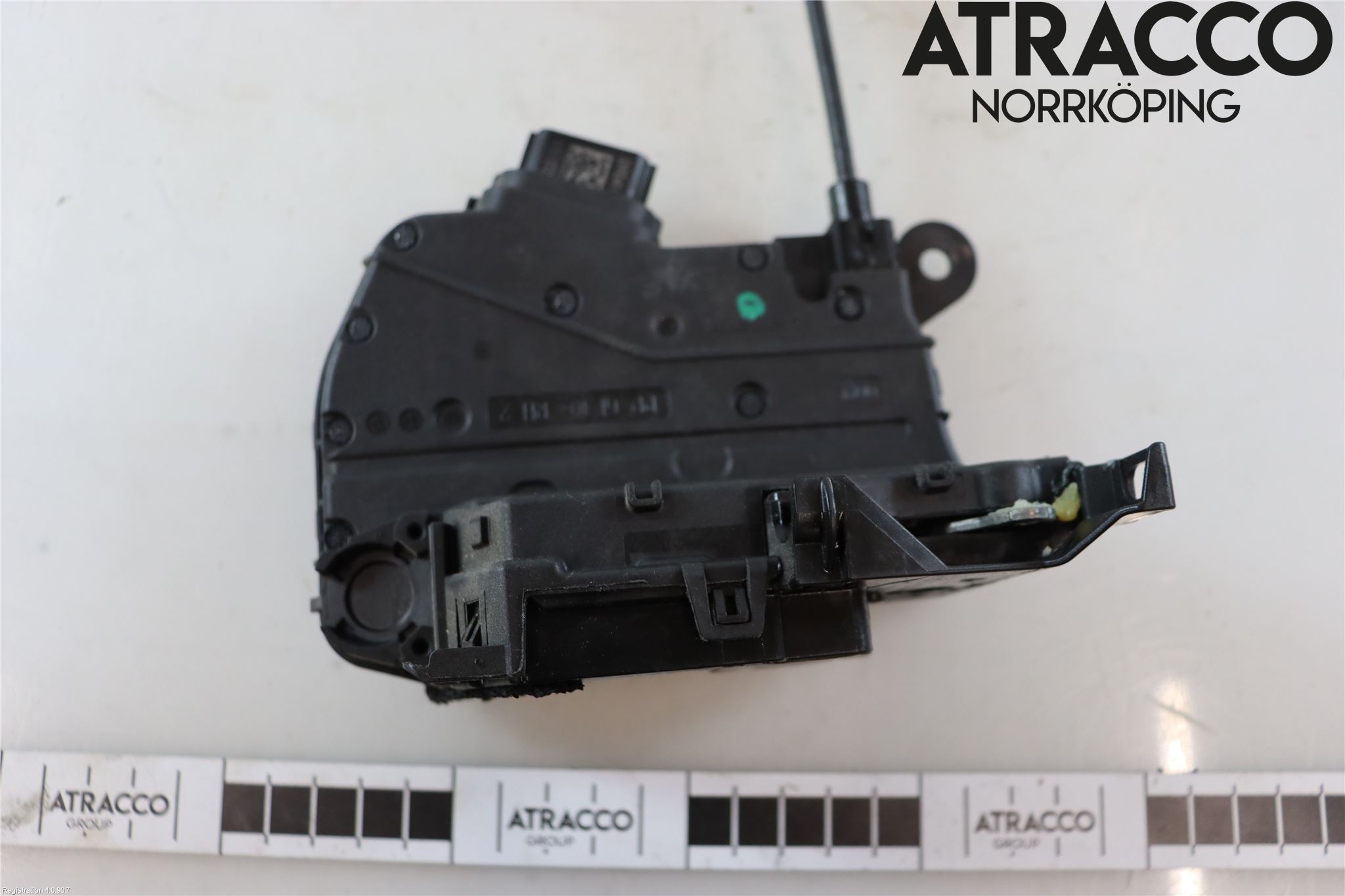 Renault TRAFIC/E-TECH 15- Låskista-Dörrlås