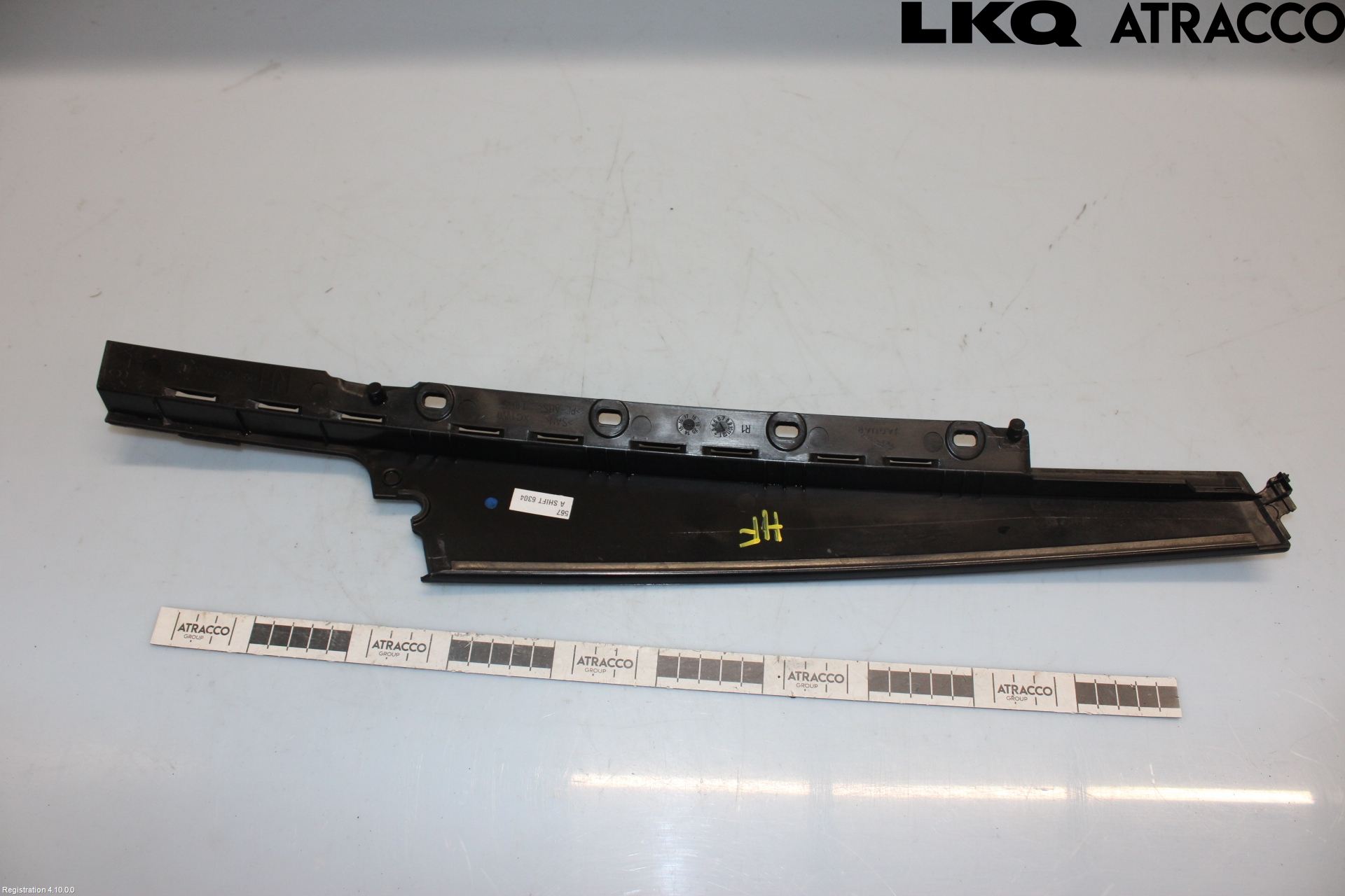 Jaguar F-PACE Dörr Dekorlist Fram Hö