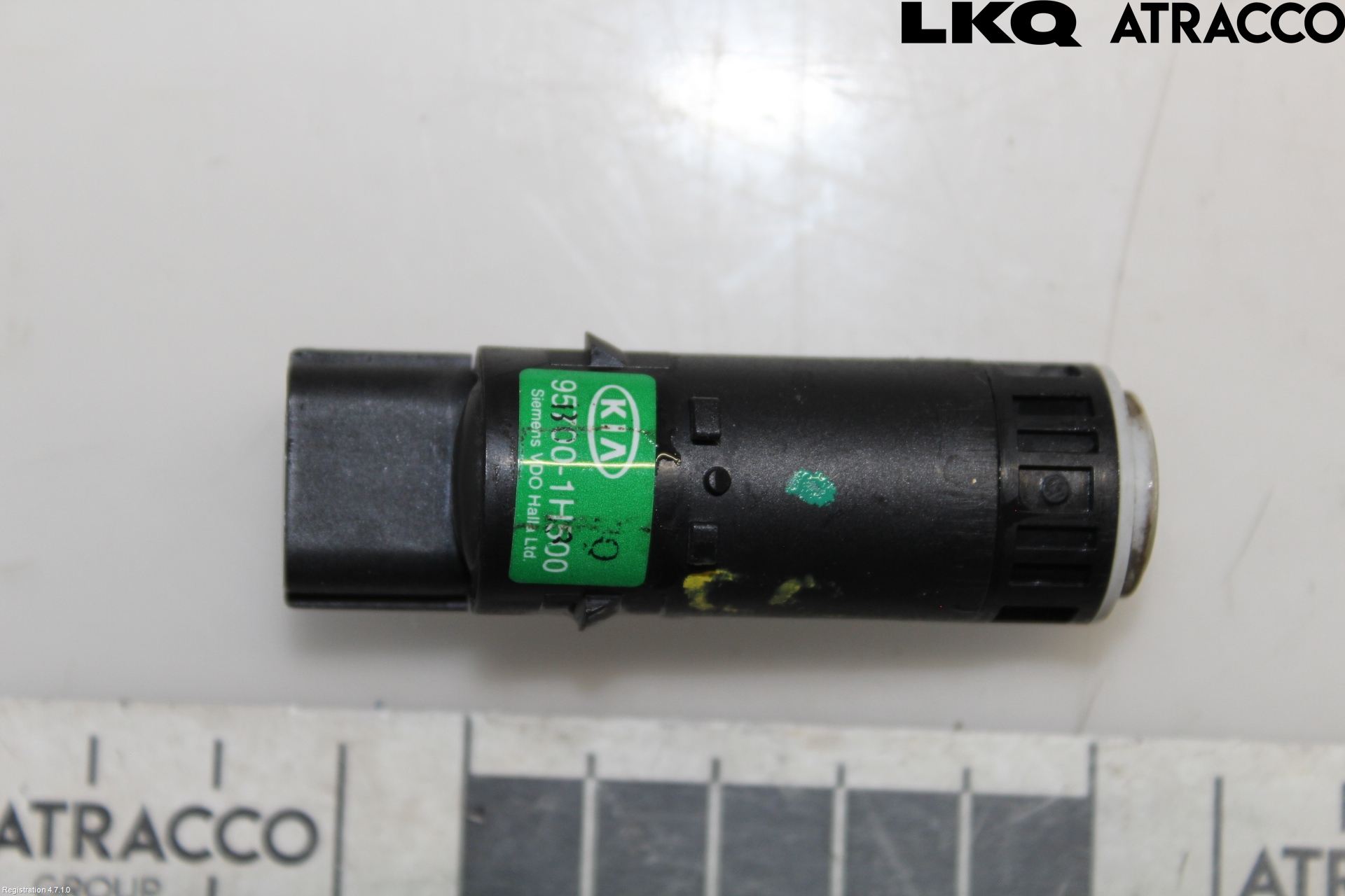Kia CEED 06-12 Parkeringshjälp Backsensor