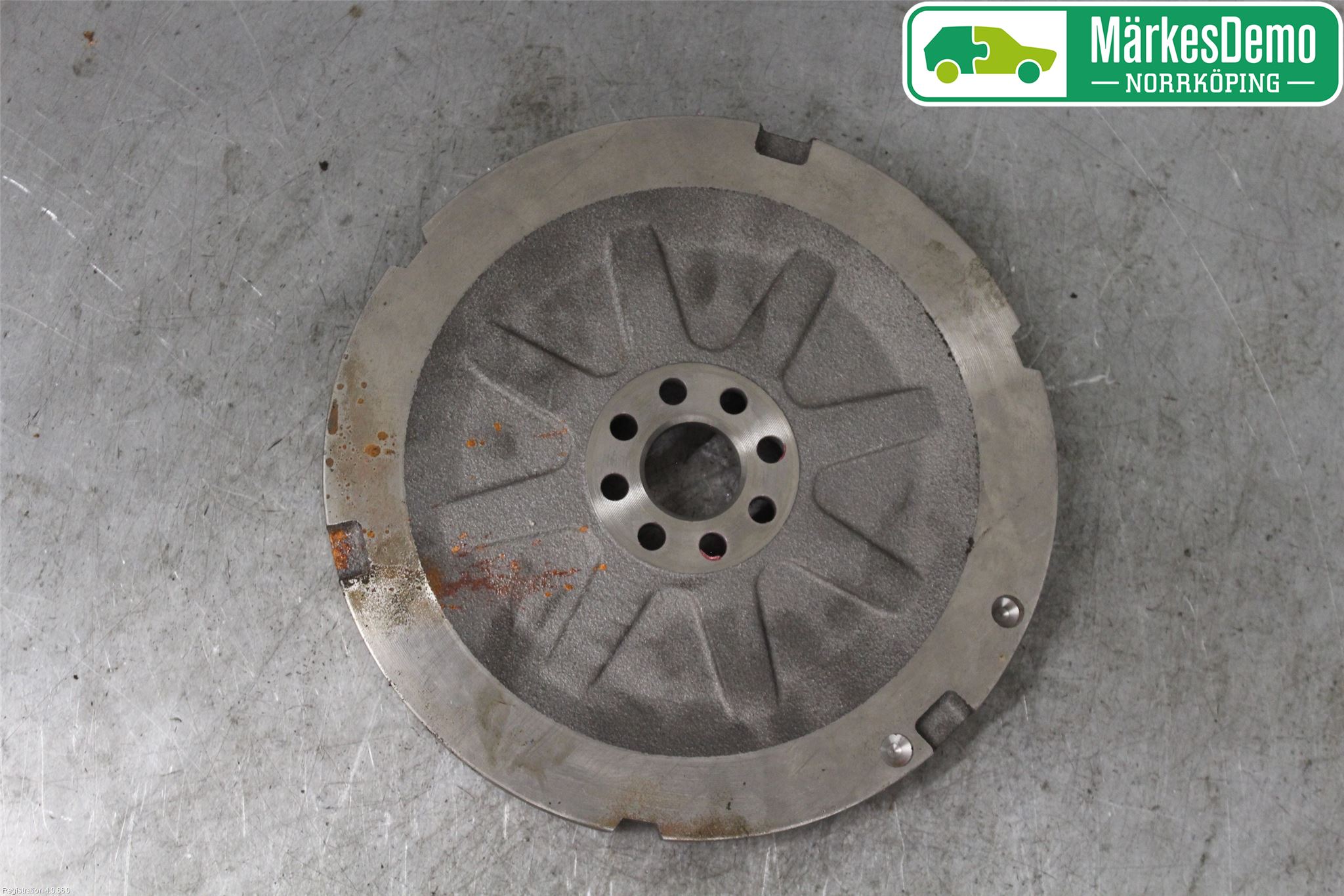 Toyota C-HR 16-23 Svänghjul Aut