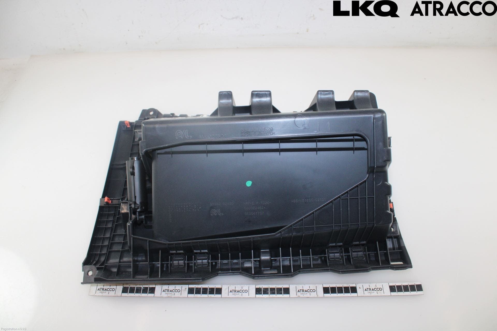 Toyota COROLLA 19- Handskfack