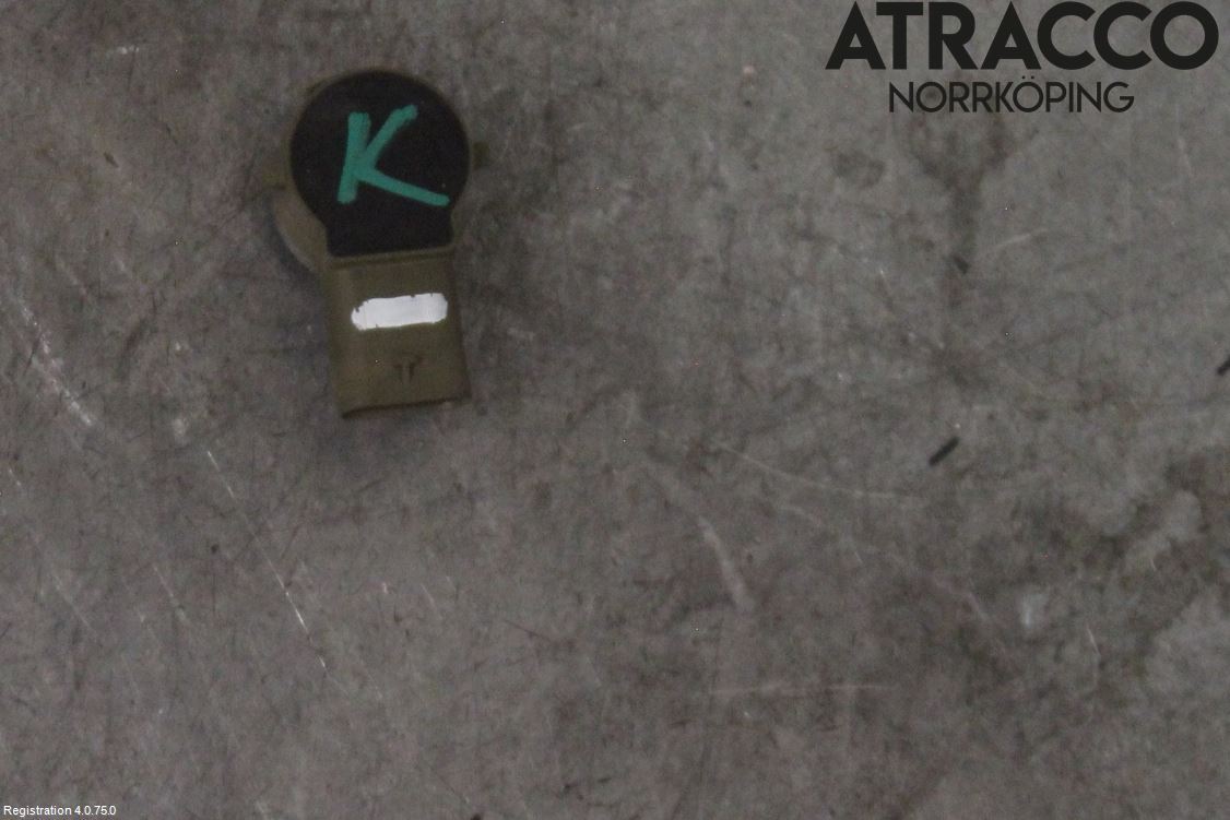 Audi A6 F2/C8 19- Parkeringshjälp Backsensor