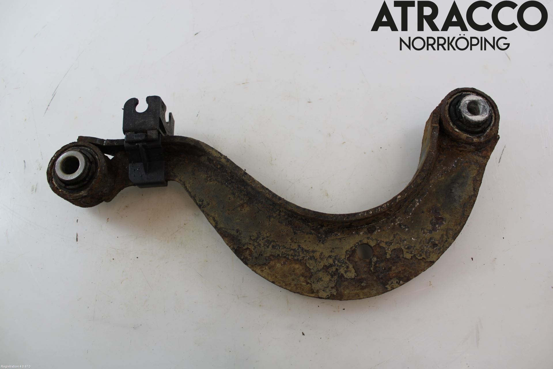 Volkswagen VW TOURAN 10-15 Bärarm Bak Övre Höger