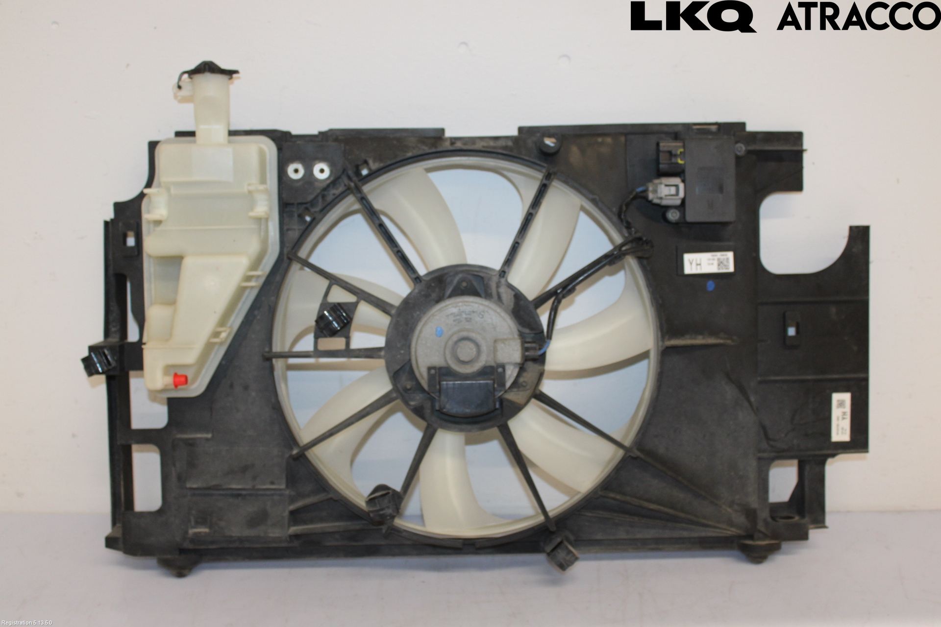Toyota YARIS XP130 12-14 Kylfläkt El