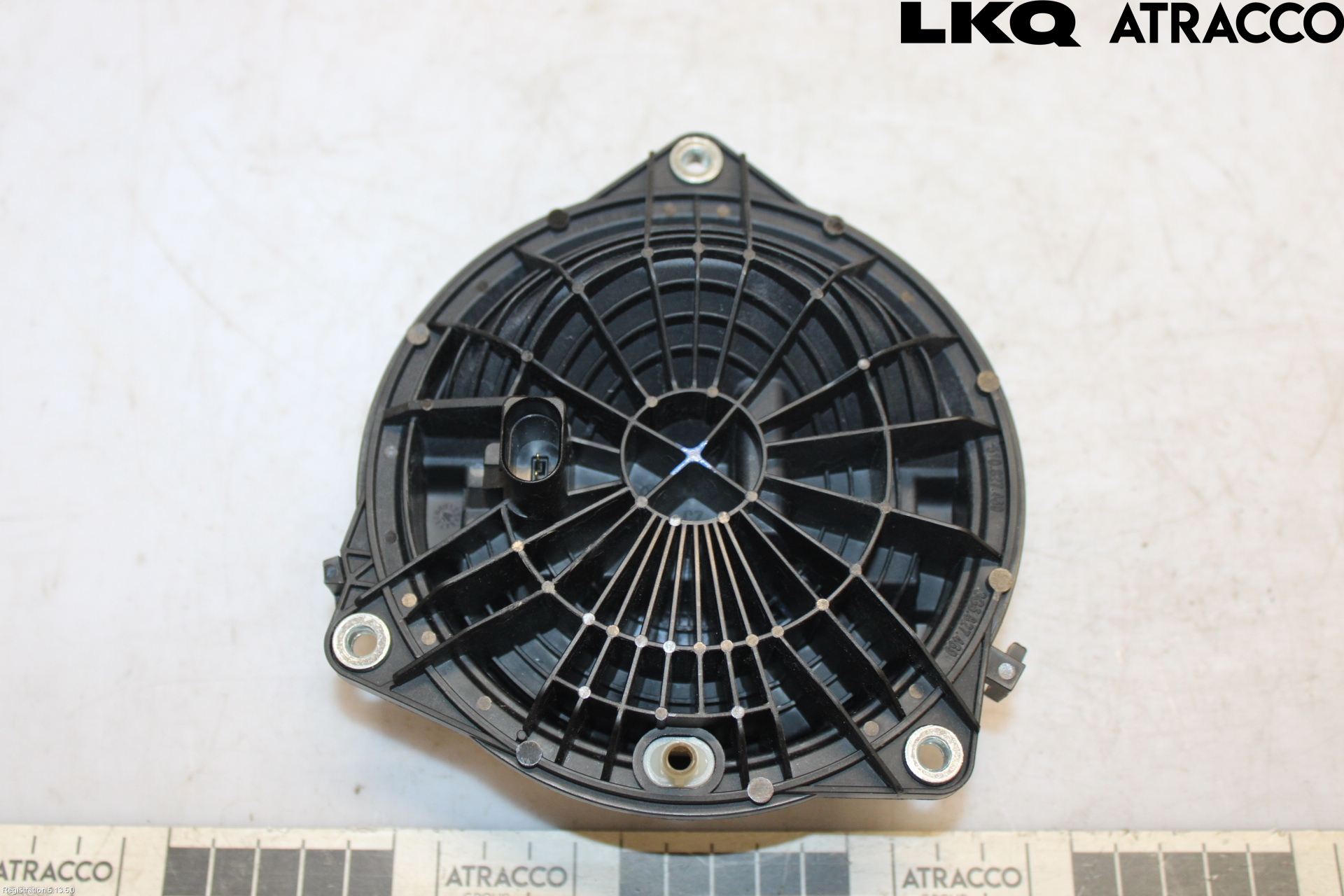 Volkswagen VW GOLF SPORTSVAN 15-20 Bakluckehandtag